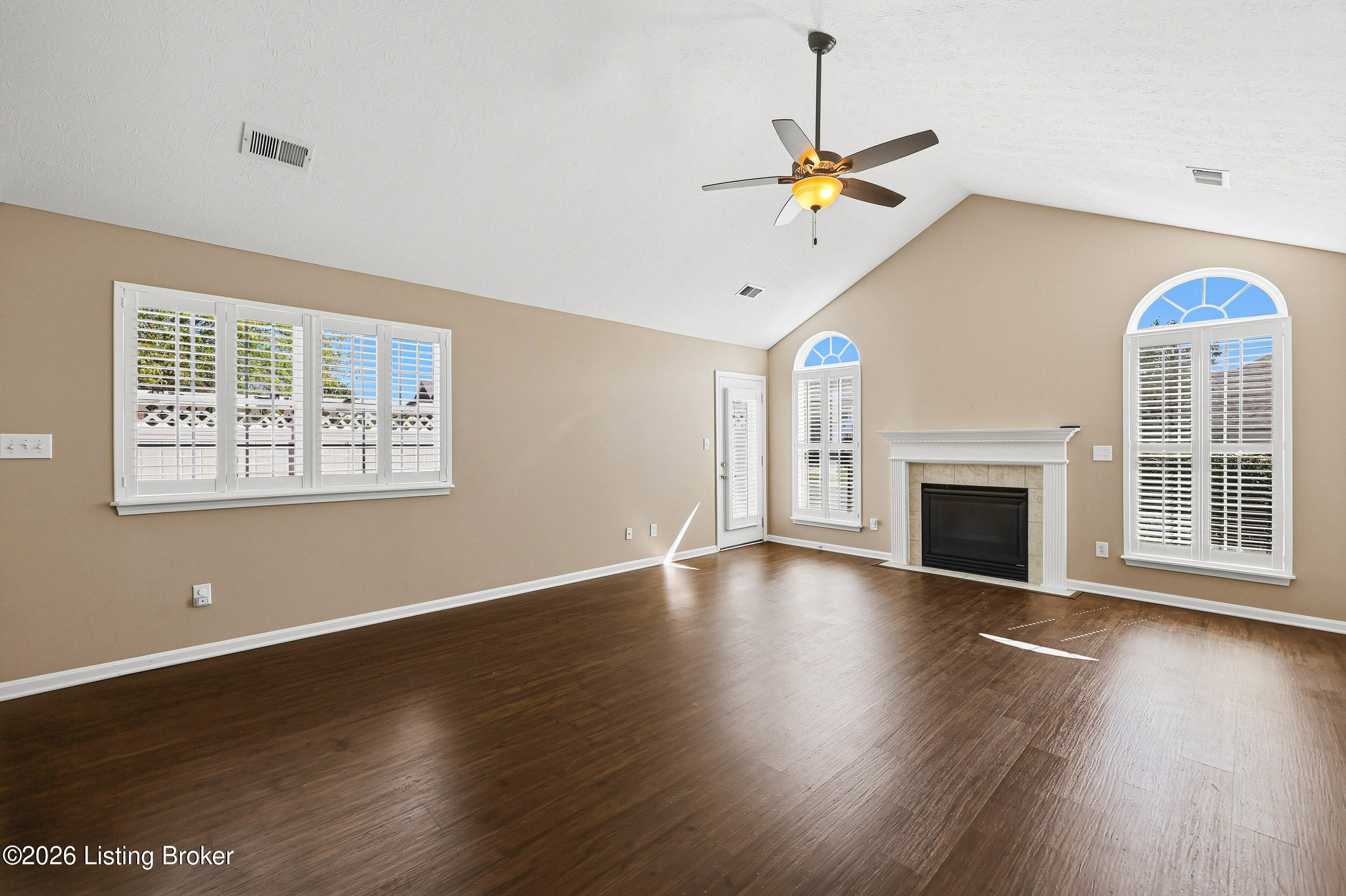10421 Clyde Moore Blvd Property Photo 15