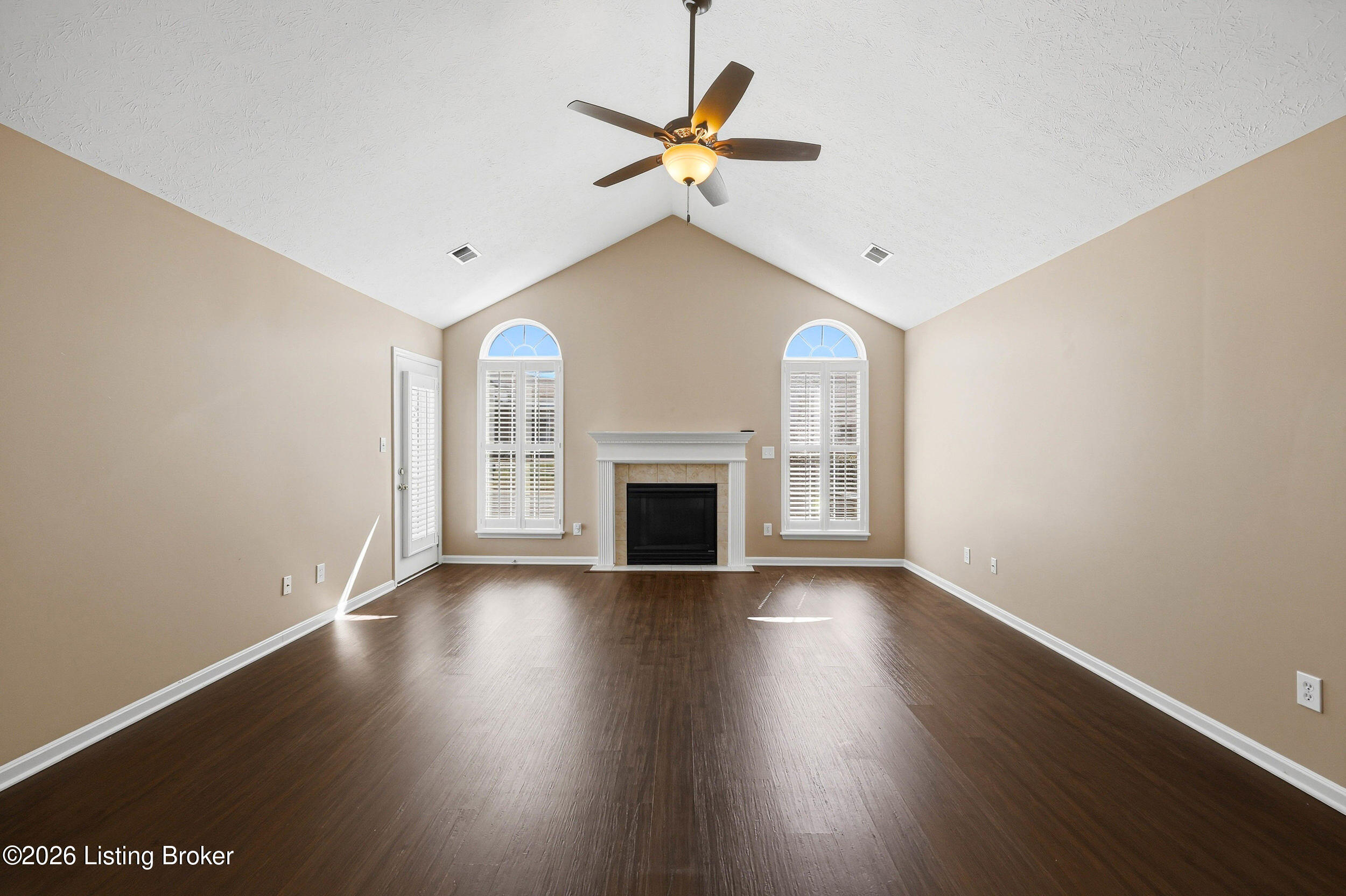 10421 Clyde Moore Blvd Property Photo 16