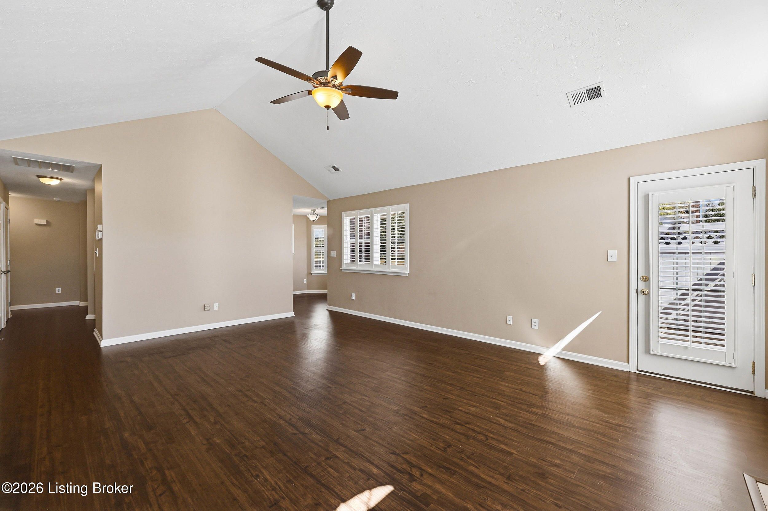 10421 Clyde Moore Blvd Property Photo 18