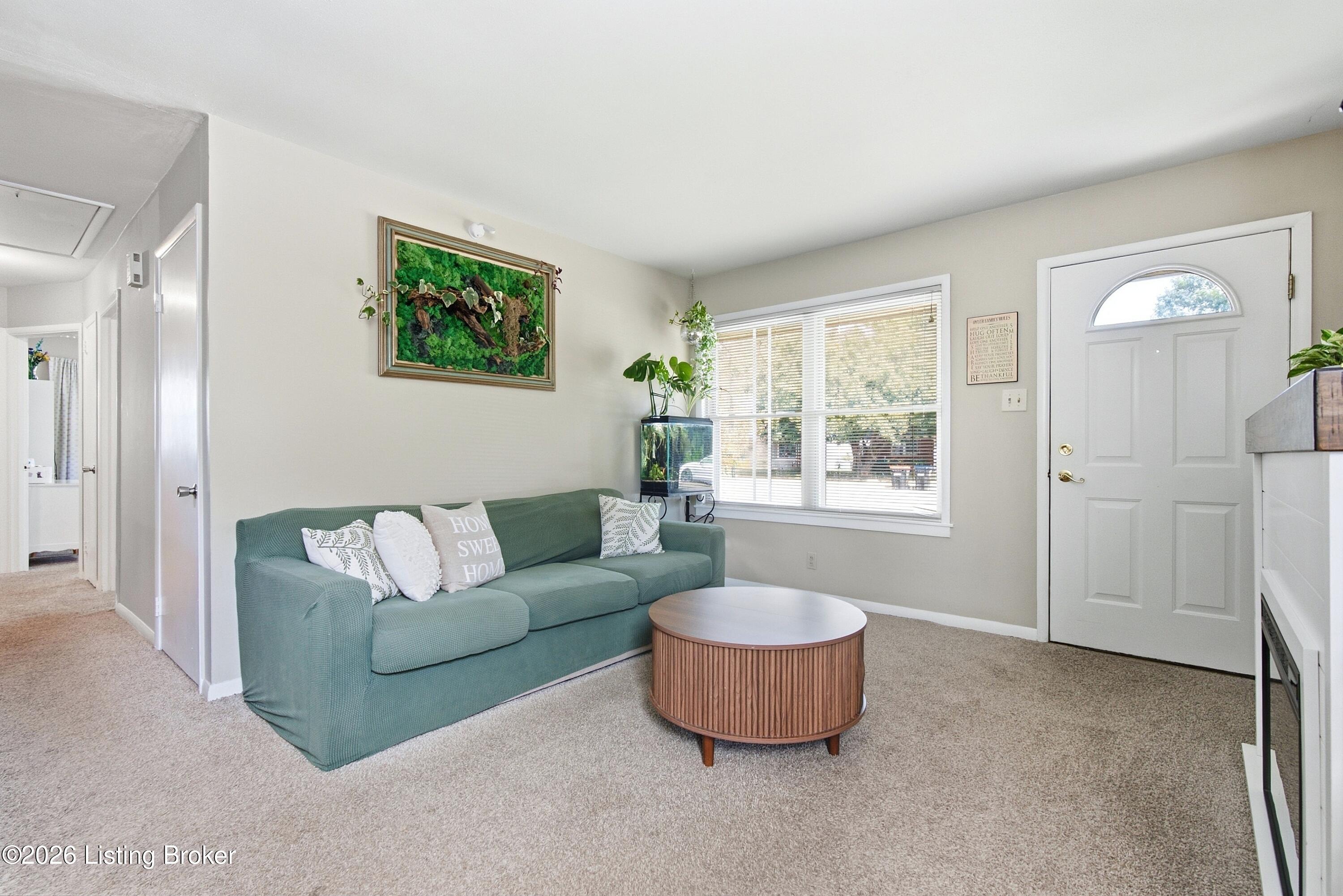 3118 Commander Dr Property Photo 10