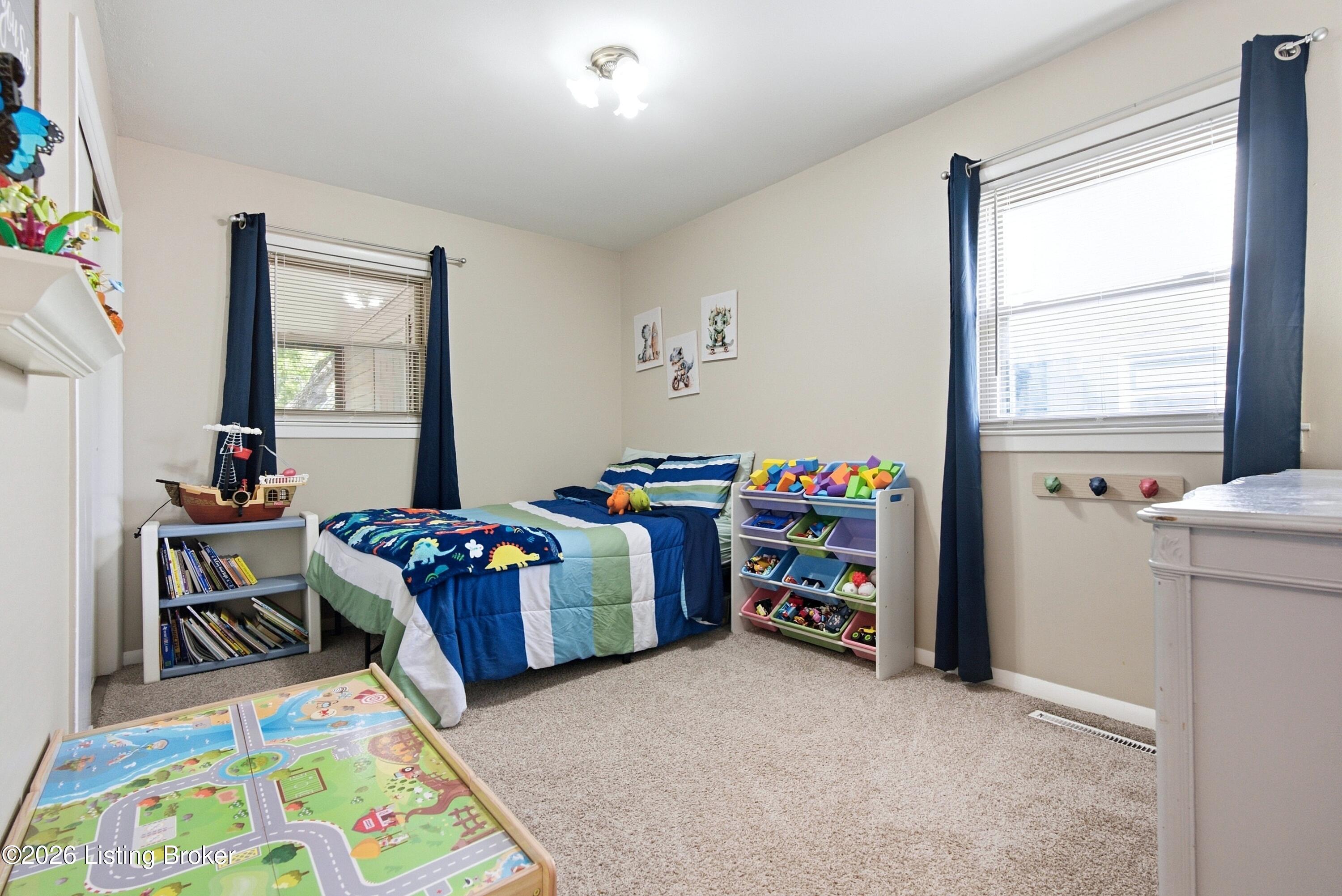 3118 Commander Dr Property Photo 25