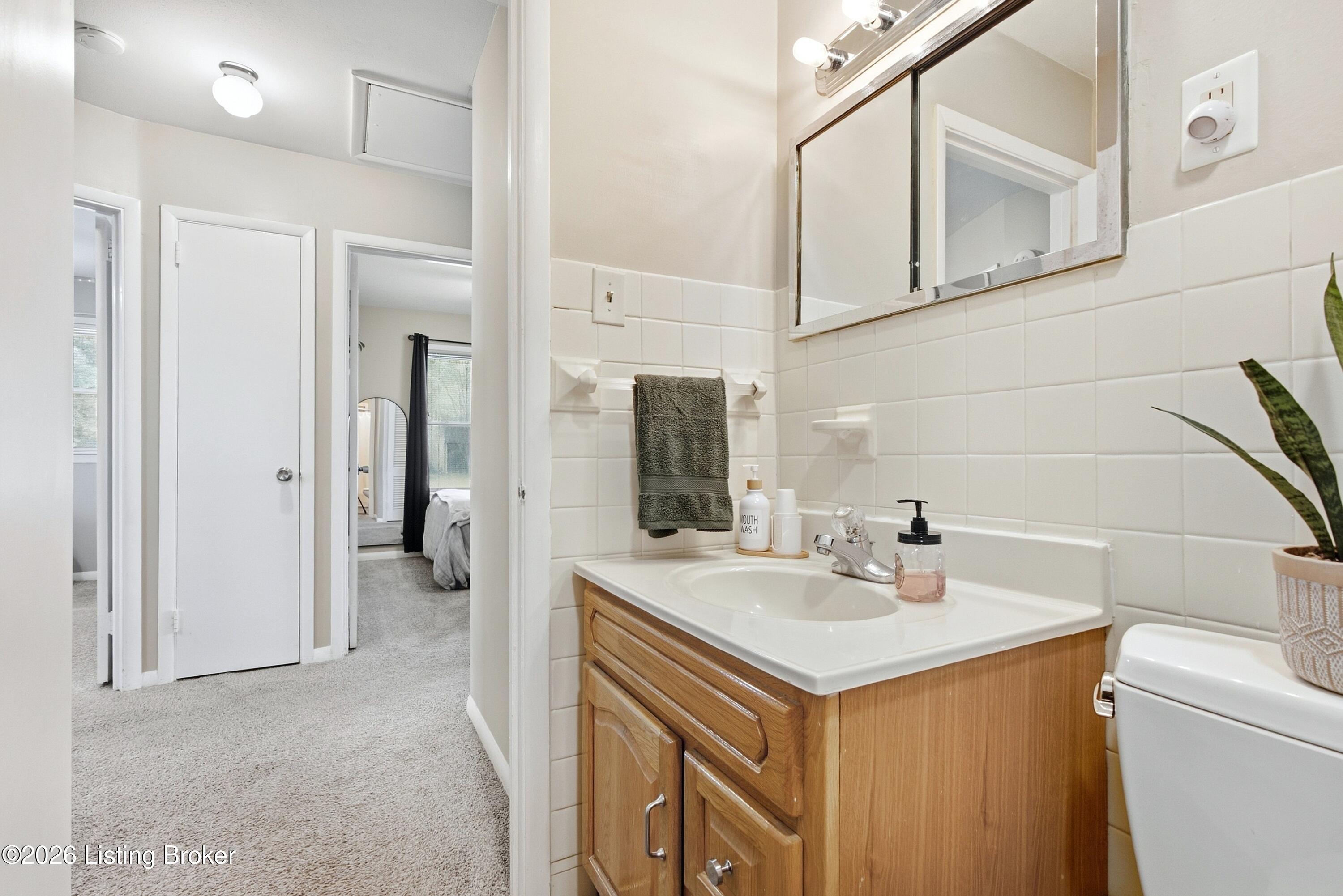 3118 Commander Dr Property Photo 28