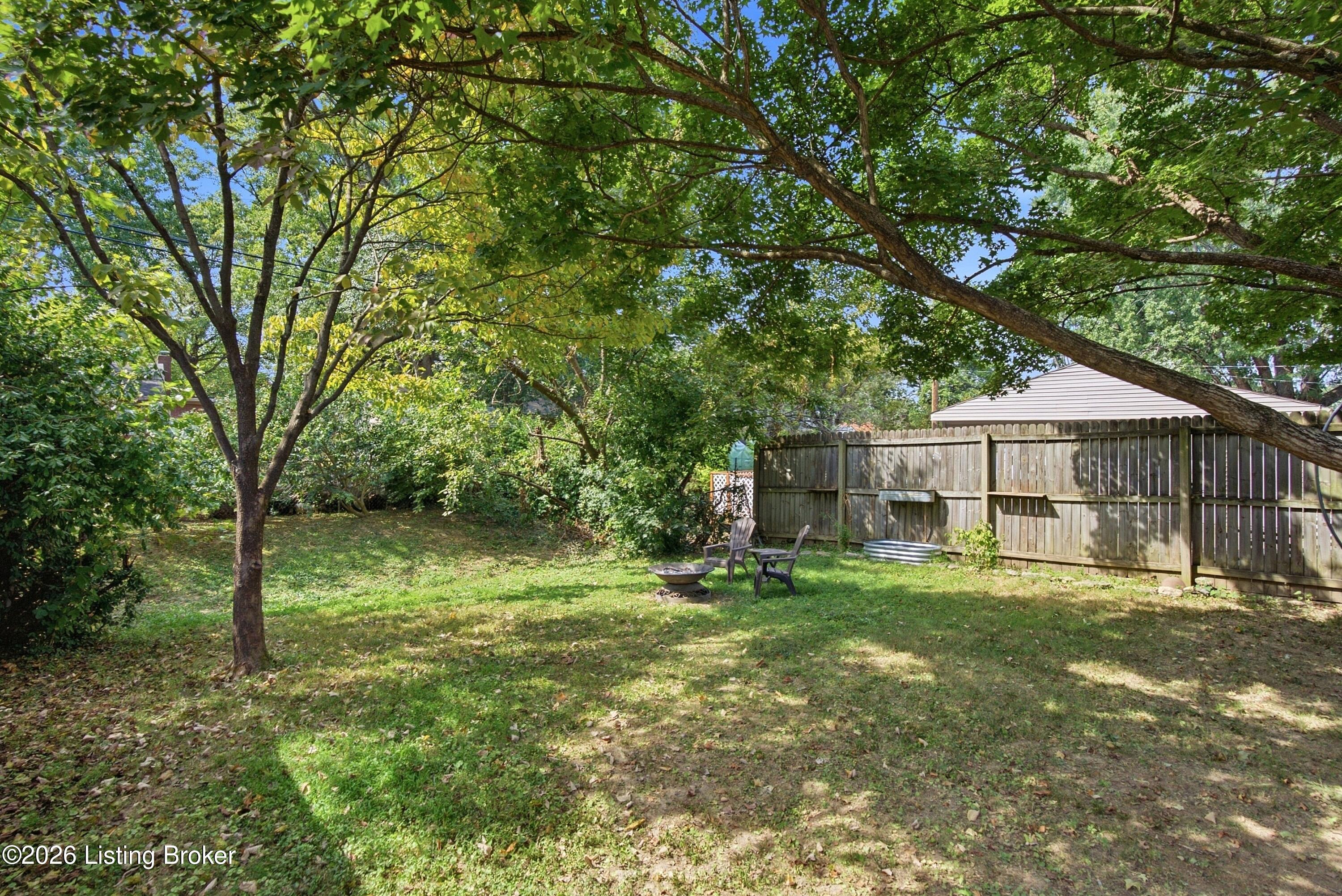 3118 Commander Dr Property Photo 32