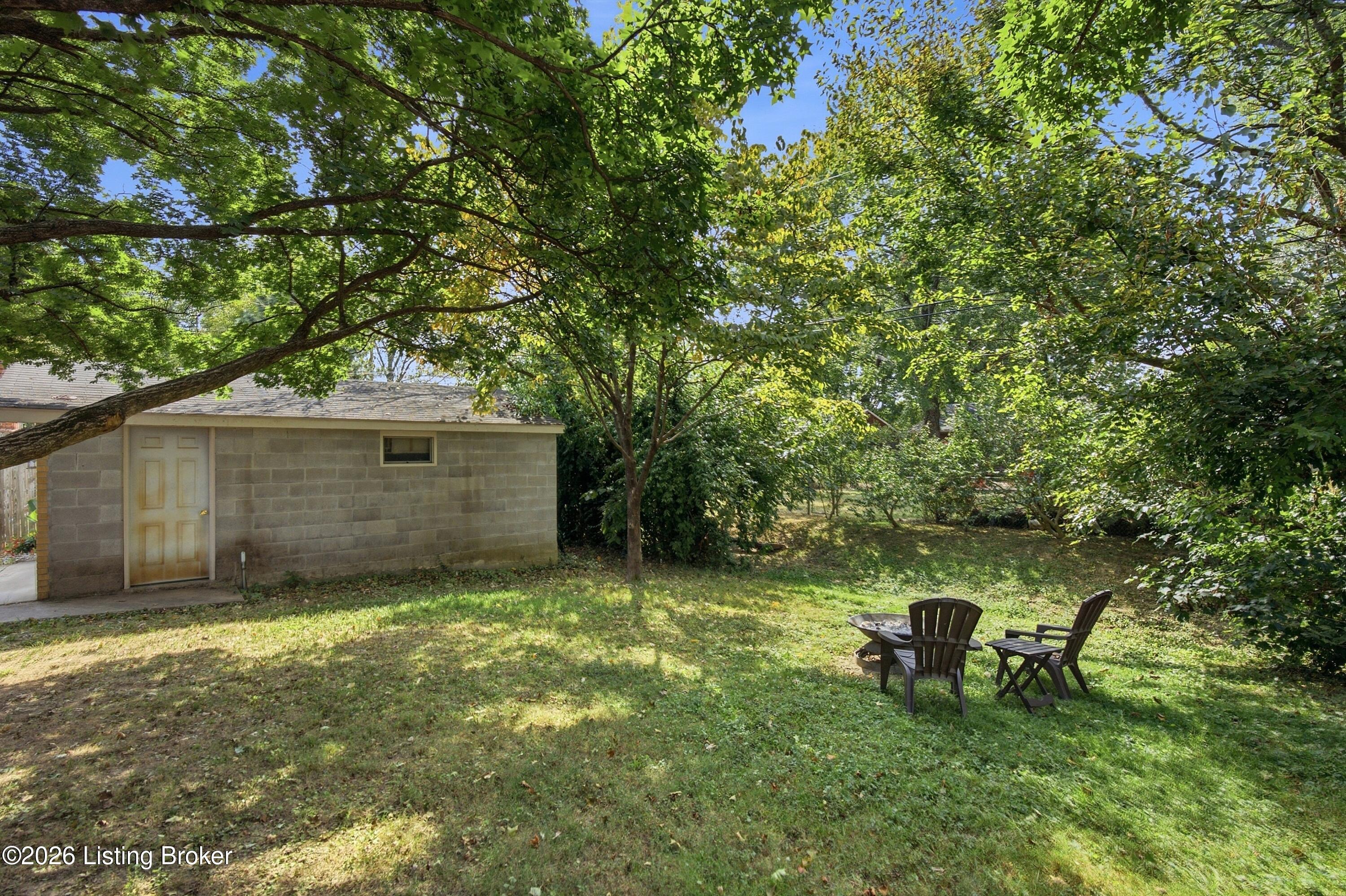 3118 Commander Dr Property Photo 33