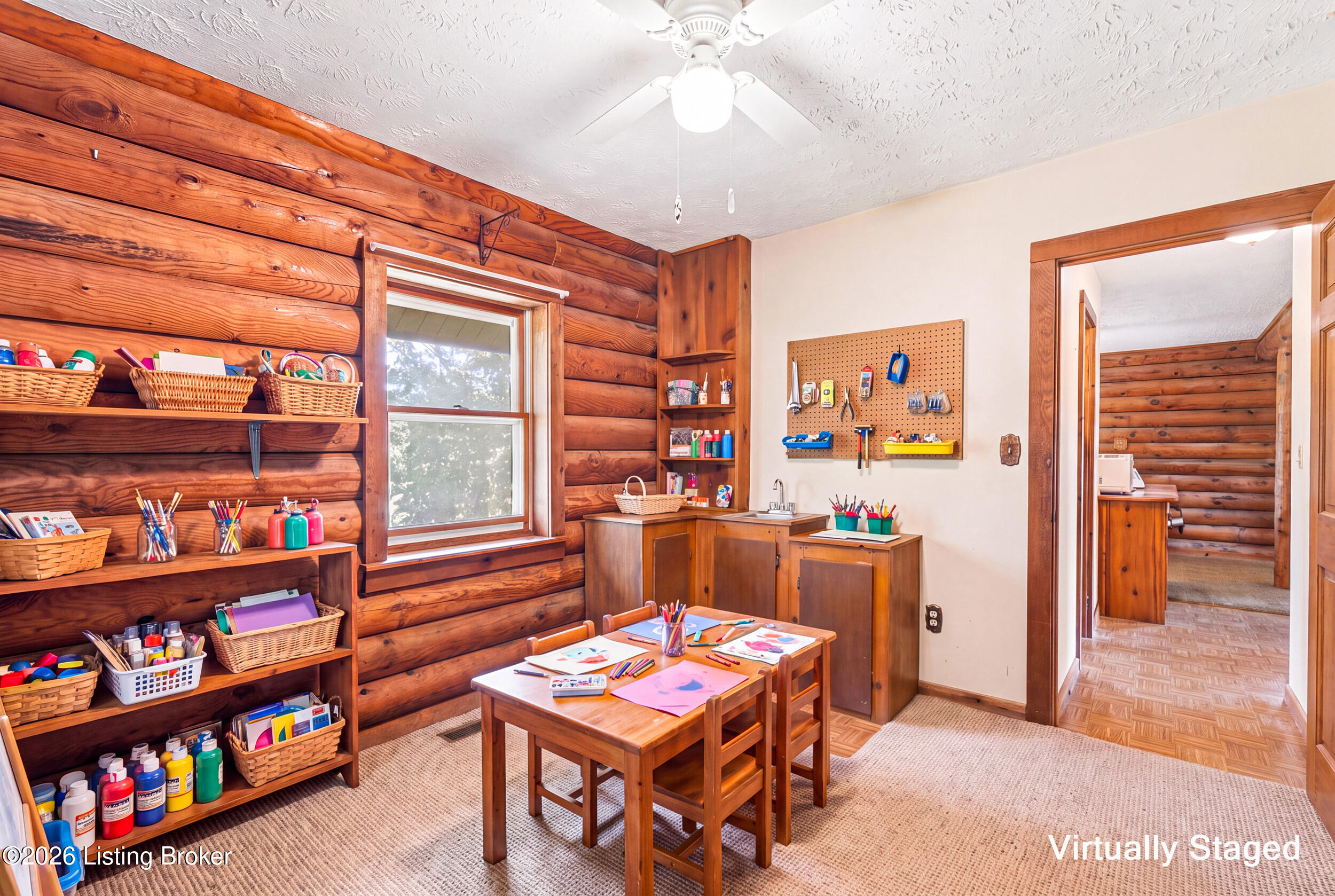 495 E Valleyview Dr Property Photo 5