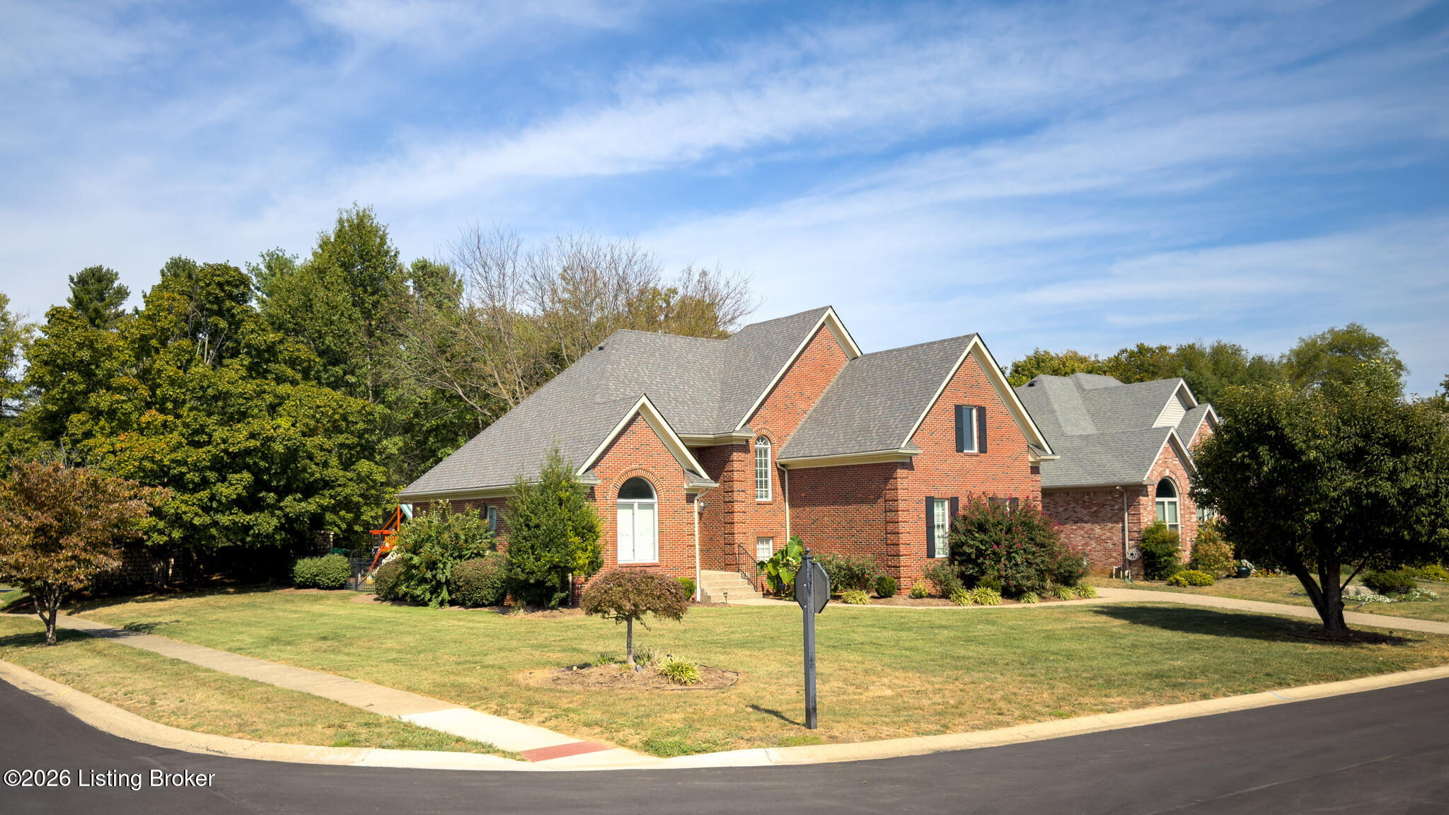 7401 Wolfpen Woods Ct Property Photo 1