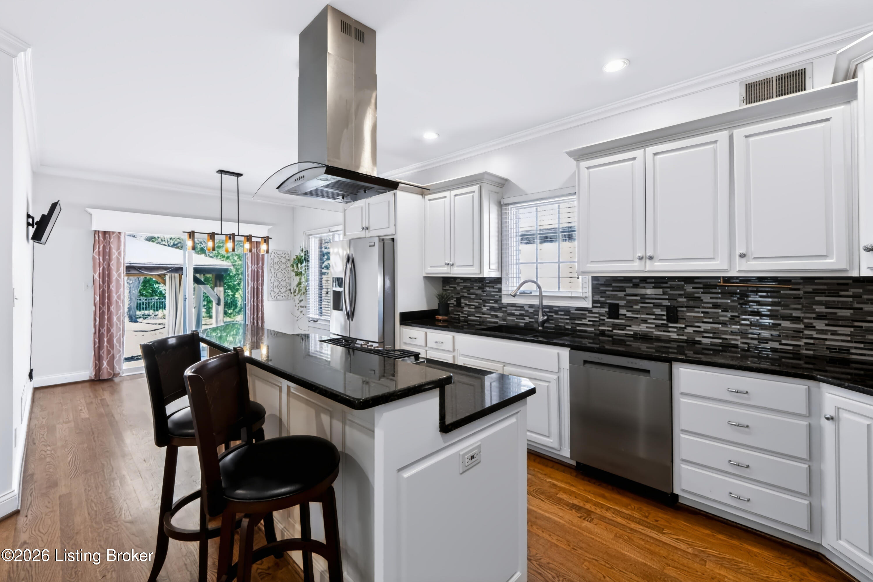 7401 Wolfpen Woods Ct Property Photo 18