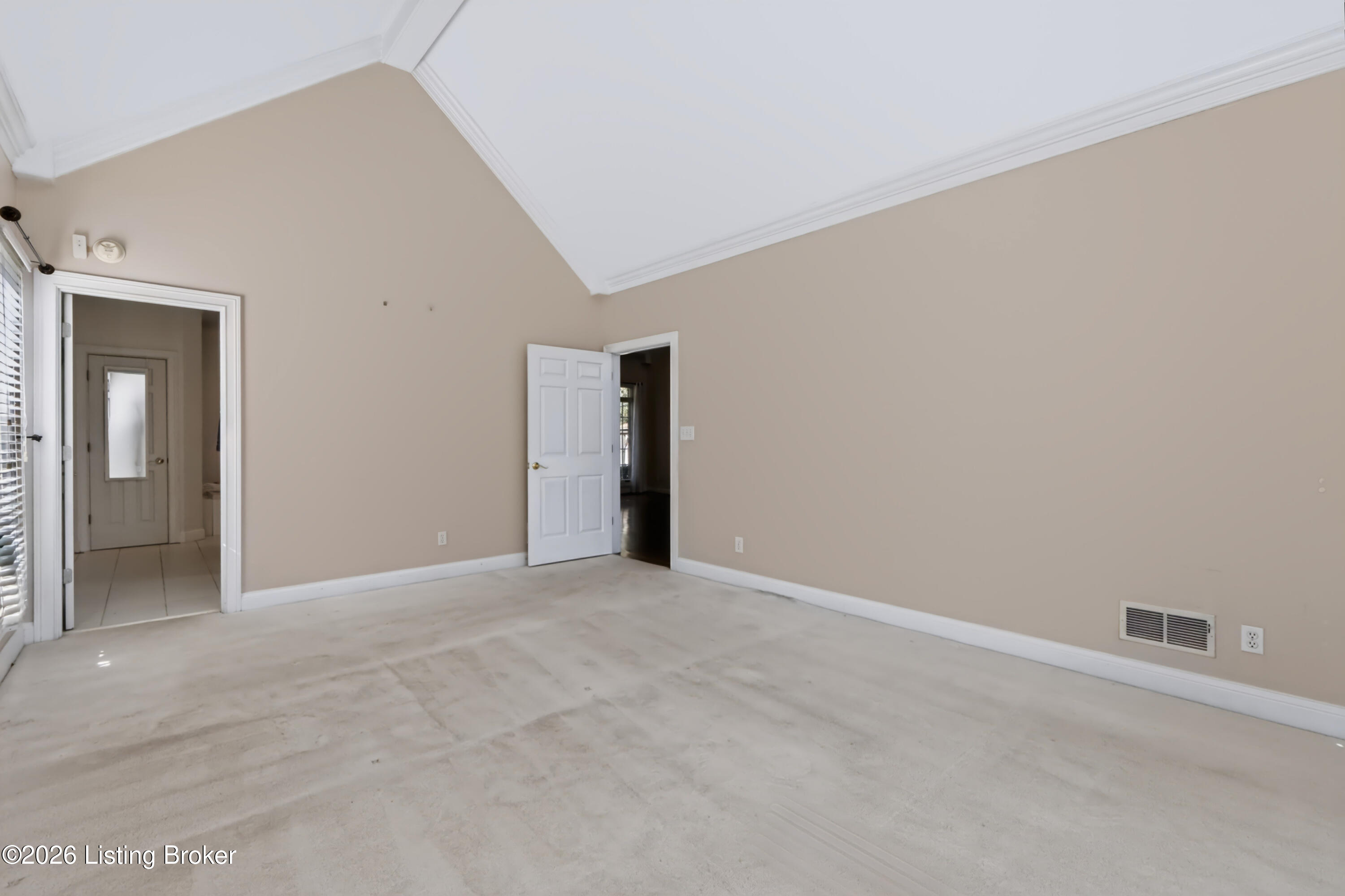 7401 Wolfpen Woods Ct Property Photo 26