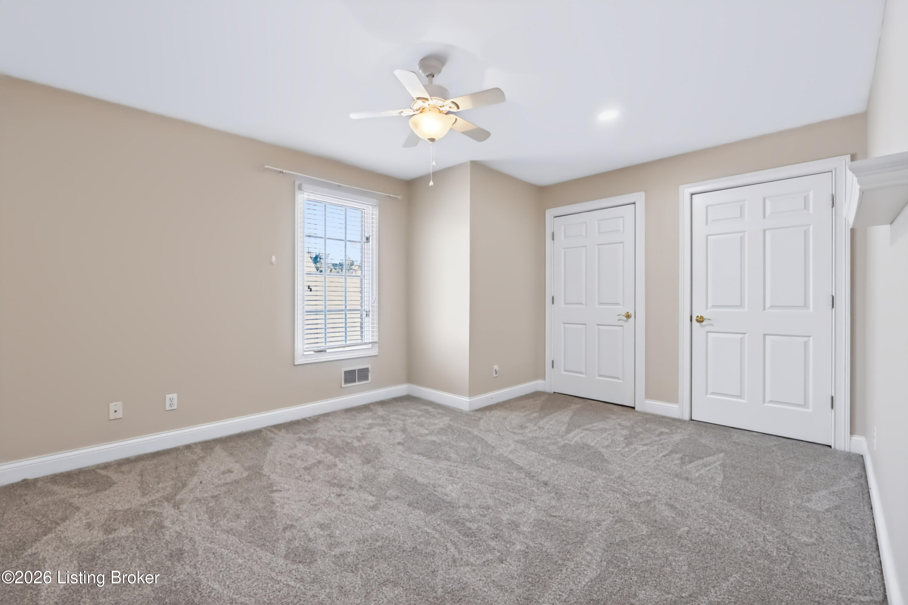 7401 Wolfpen Woods Ct Property Photo 40