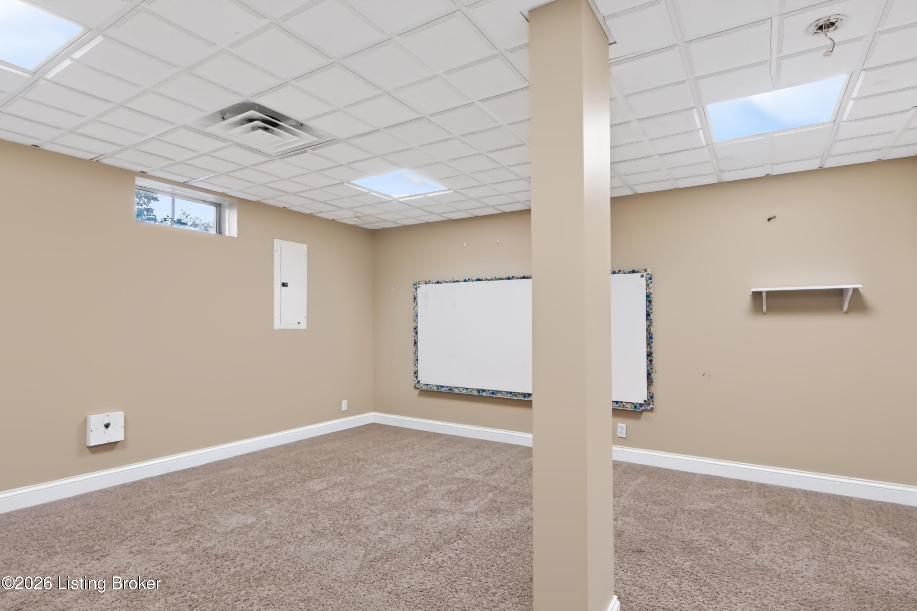 7401 Wolfpen Woods Ct Property Photo 53