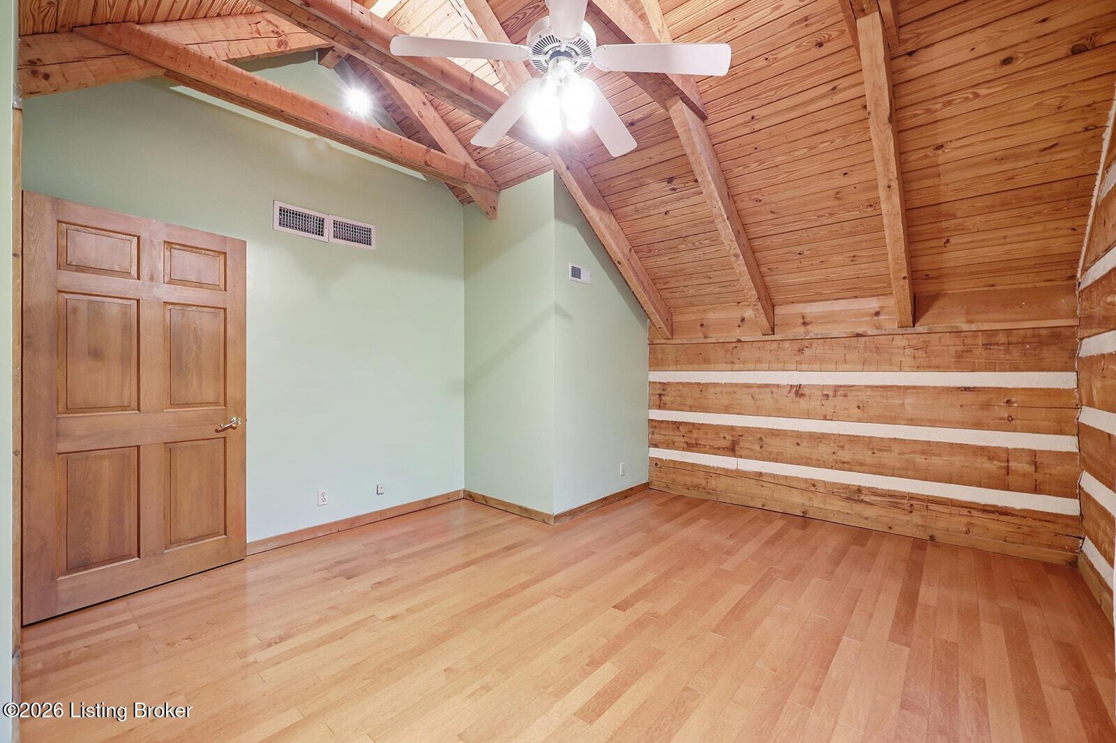 519 Fox Run Dr Property Photo 65