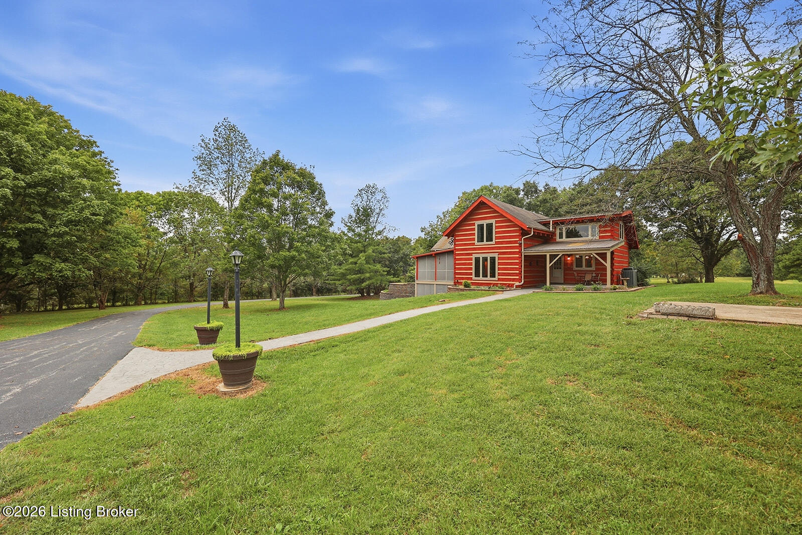 519 Fox Run Dr Property Photo 103