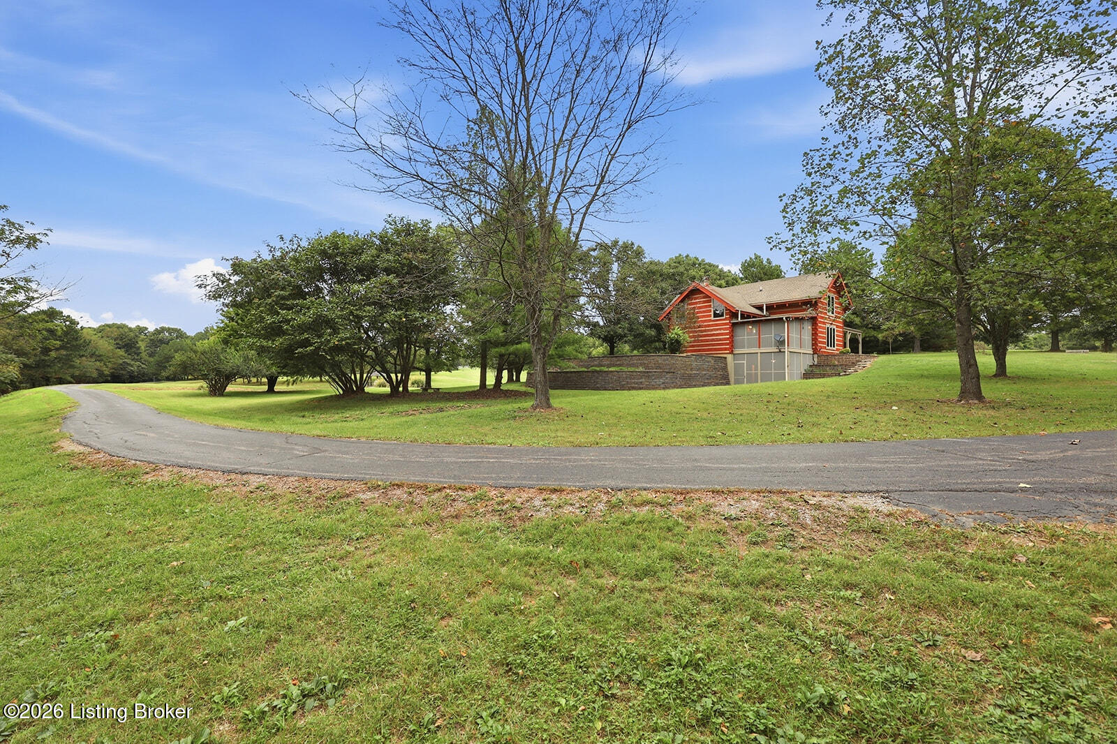 519 Fox Run Dr Property Photo 106