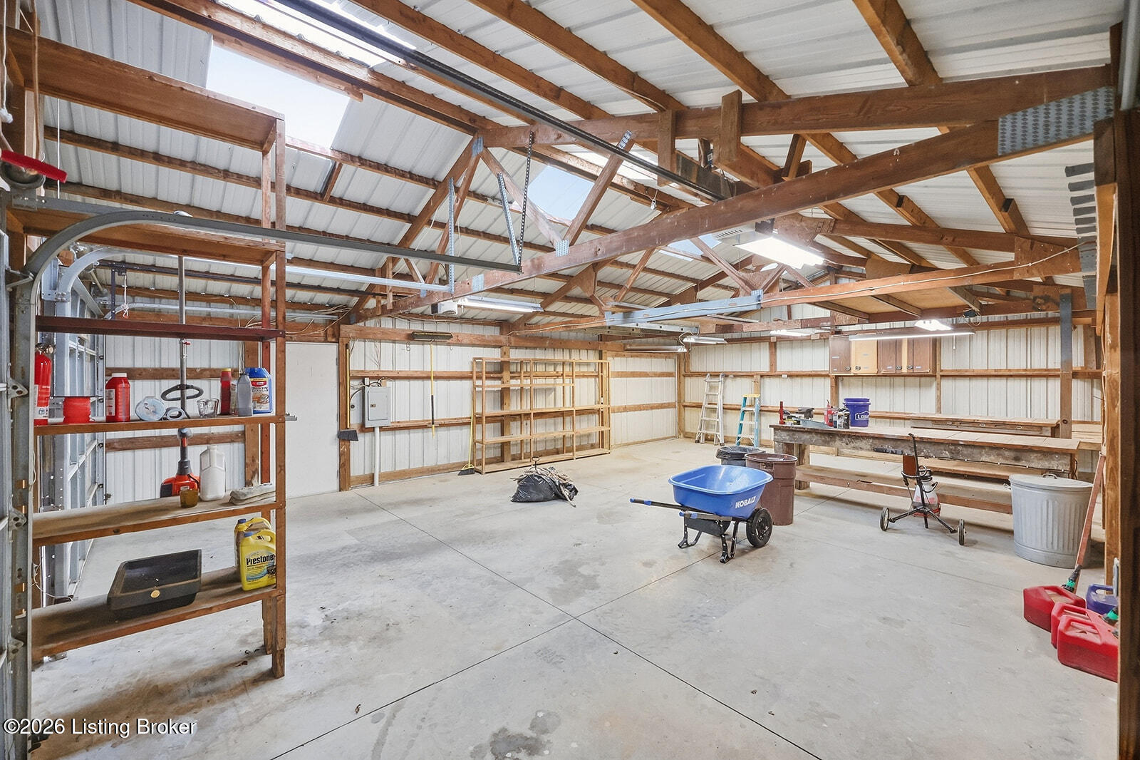 519 Fox Run Dr Property Photo 120