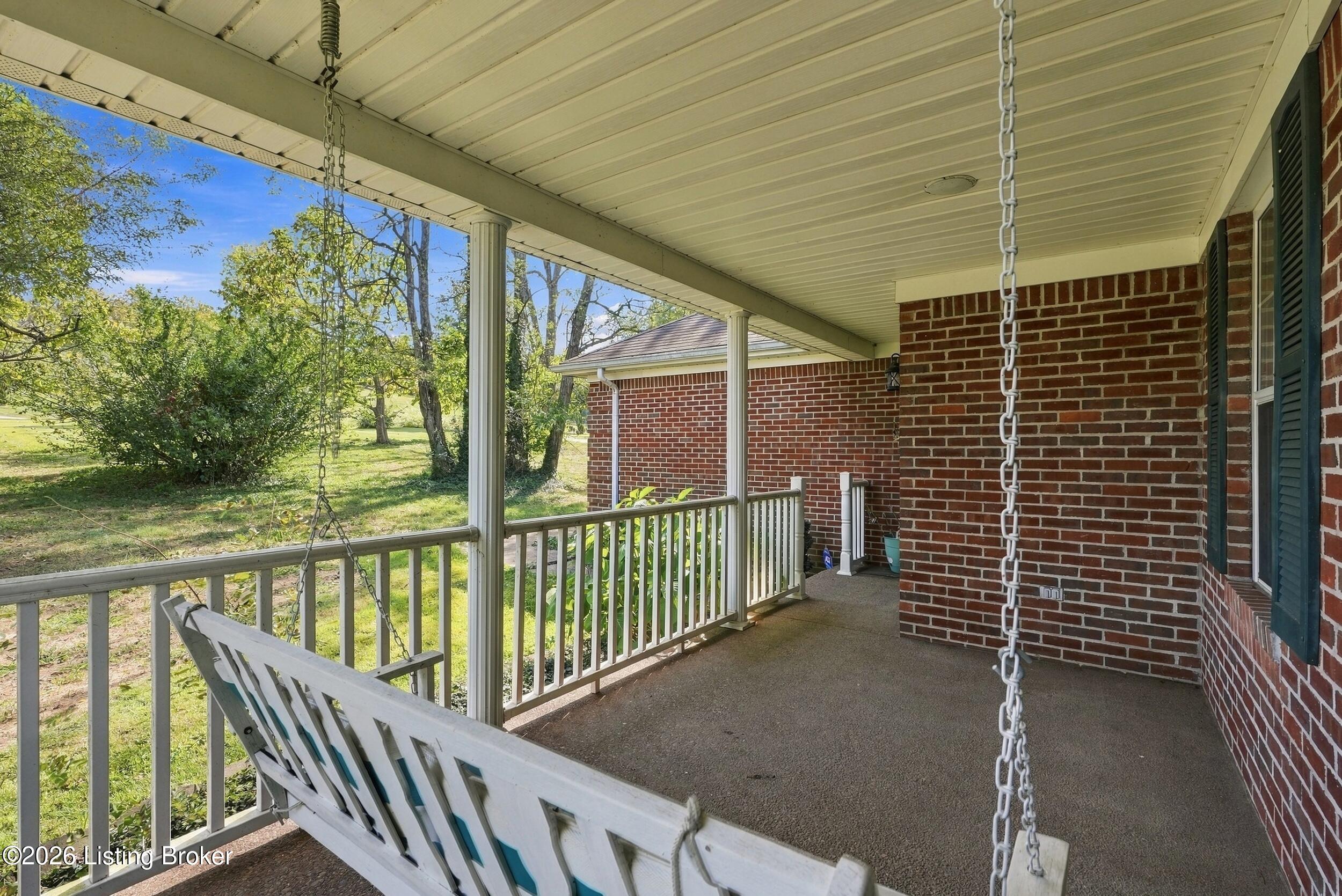 165 Day Rd Property Photo 7