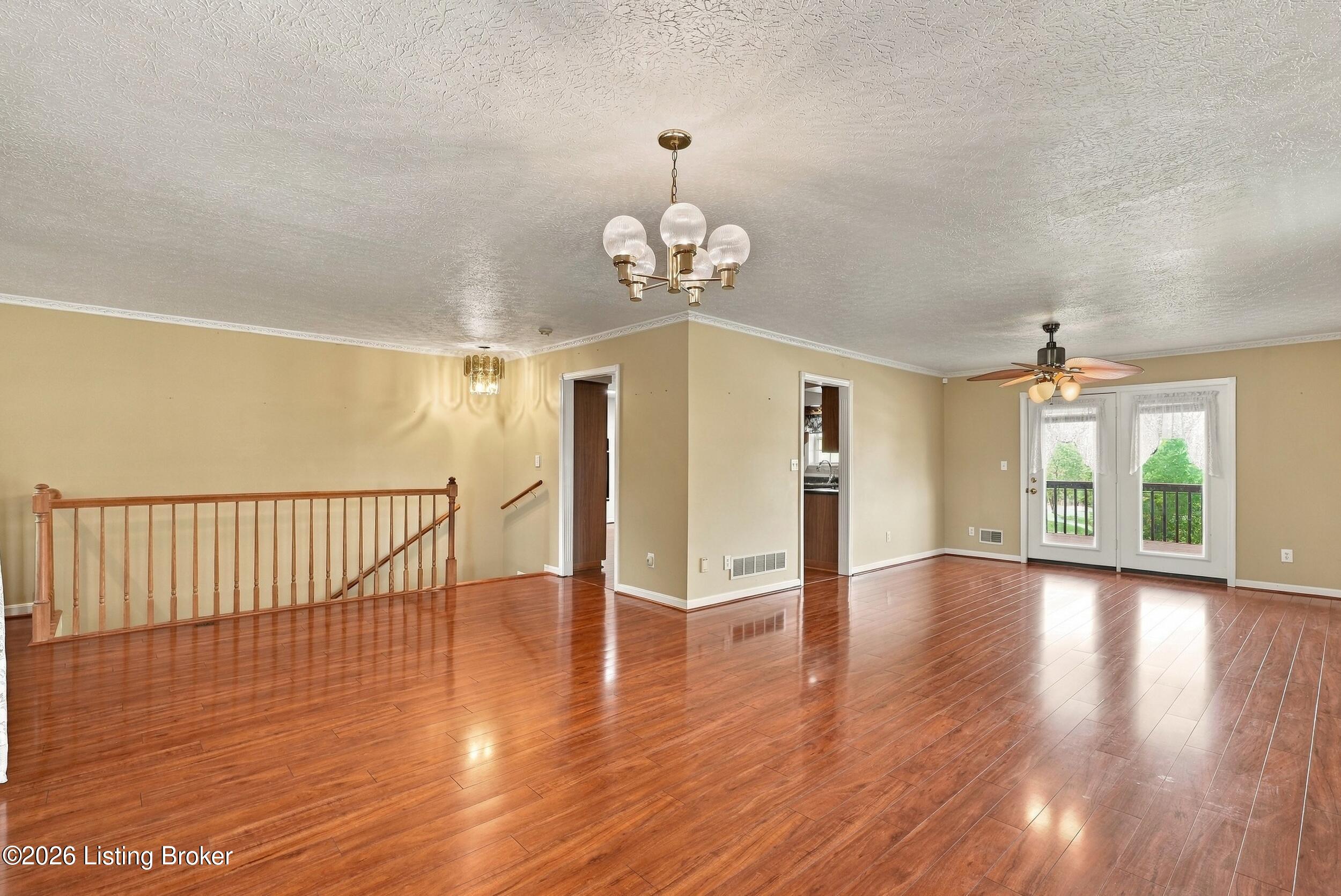 165 Day Rd Property Photo 8