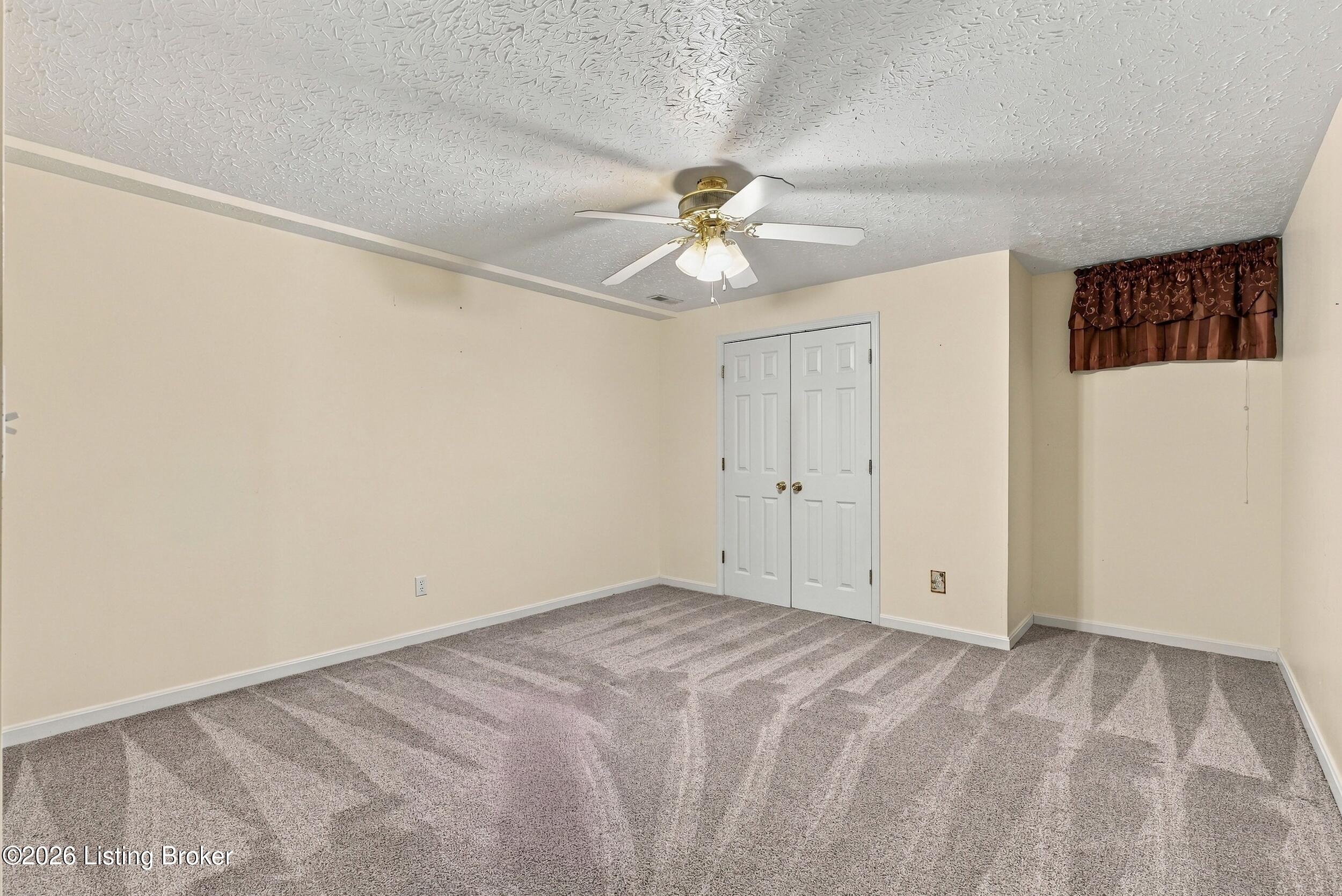165 Day Rd Property Photo 37