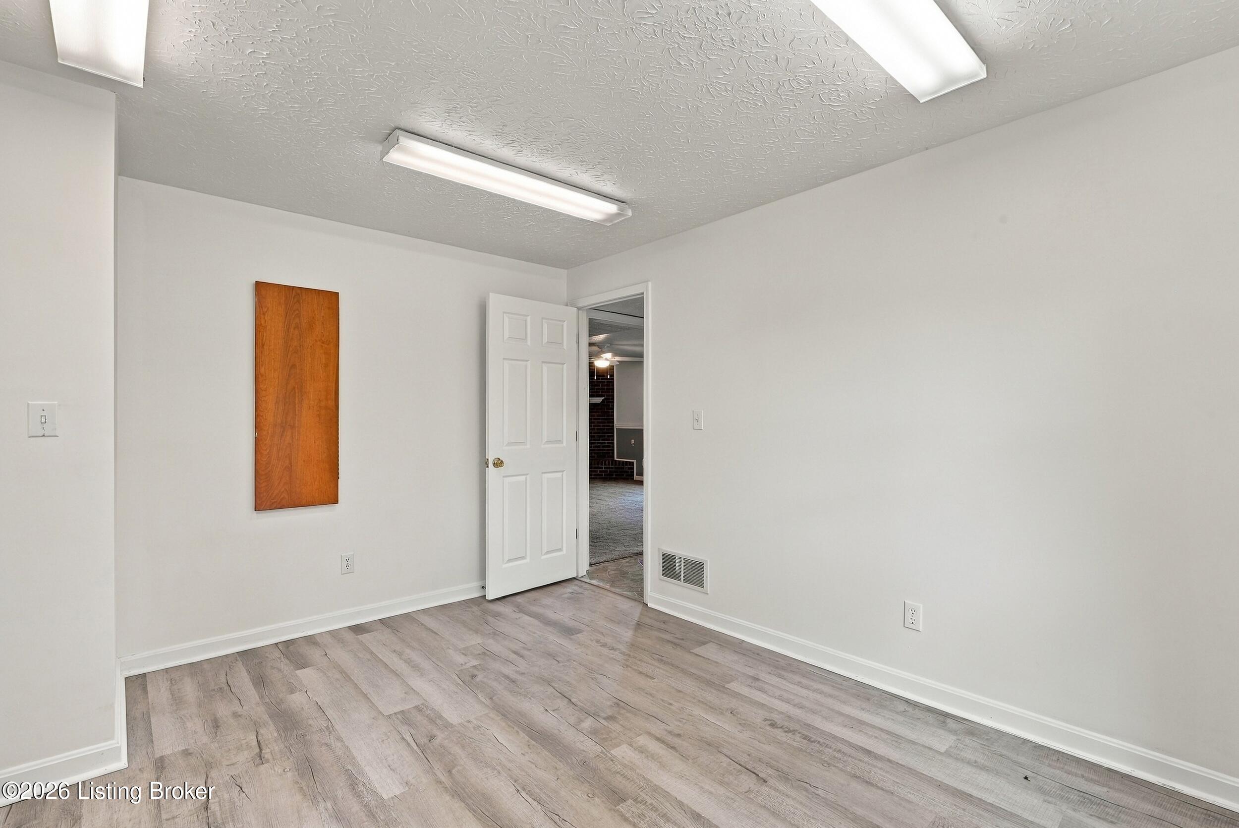165 Day Rd Property Photo 43