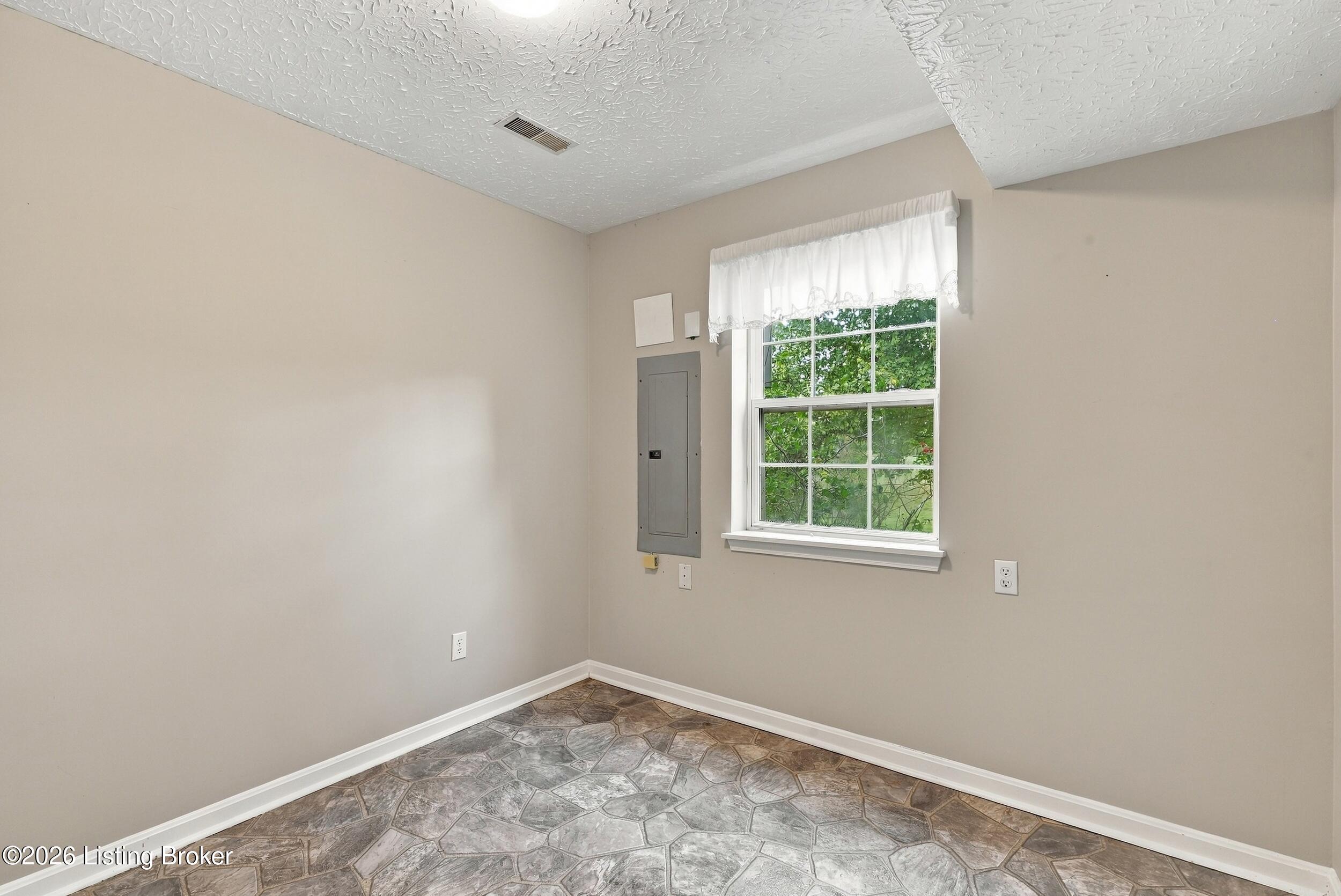 165 Day Rd Property Photo 45