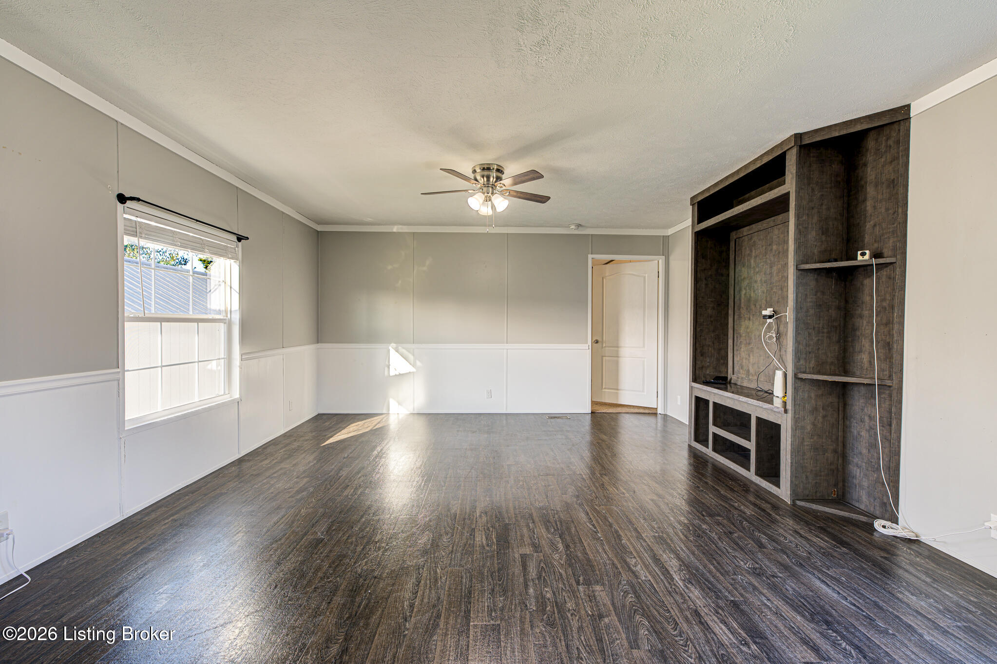 519 High Ridge Dr Property Photo 10