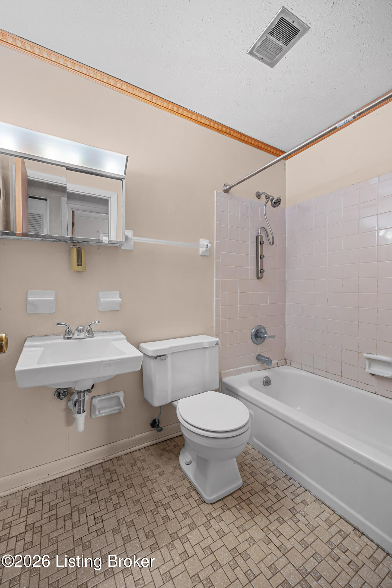 8003 Candleglow Ln Property Photo 15