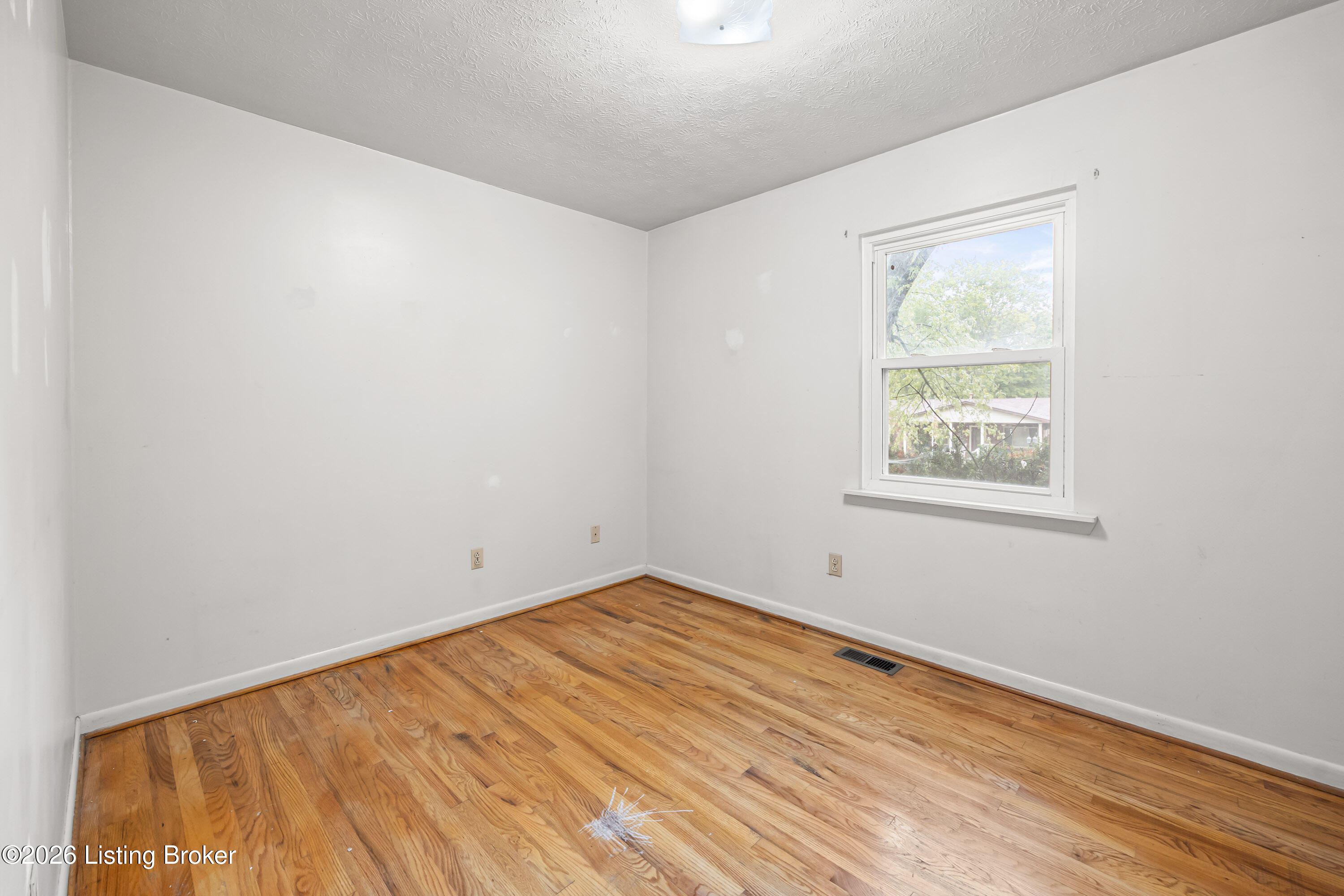 8003 Candleglow Ln Property Photo 16