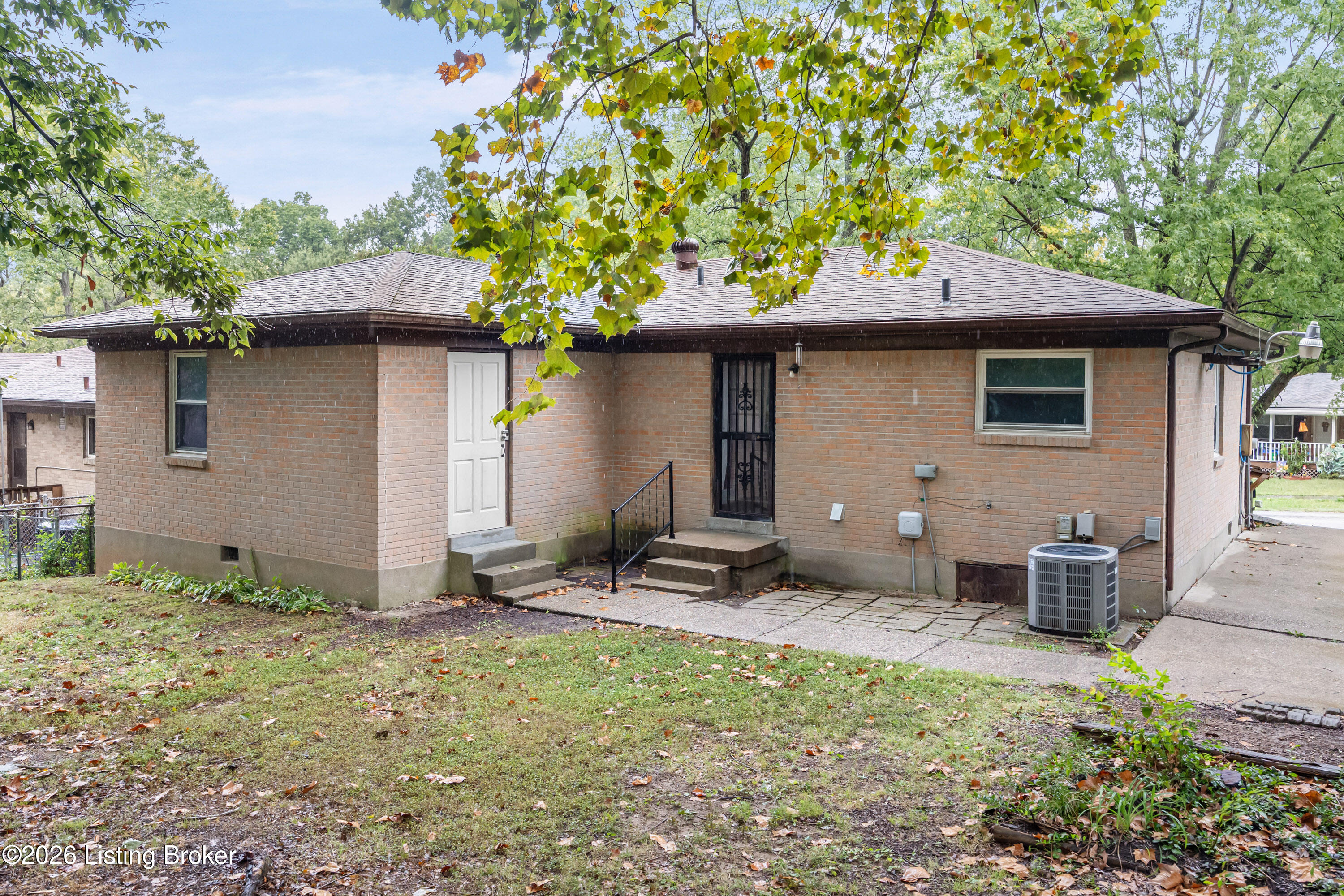 8003 Candleglow Ln Property Photo 27