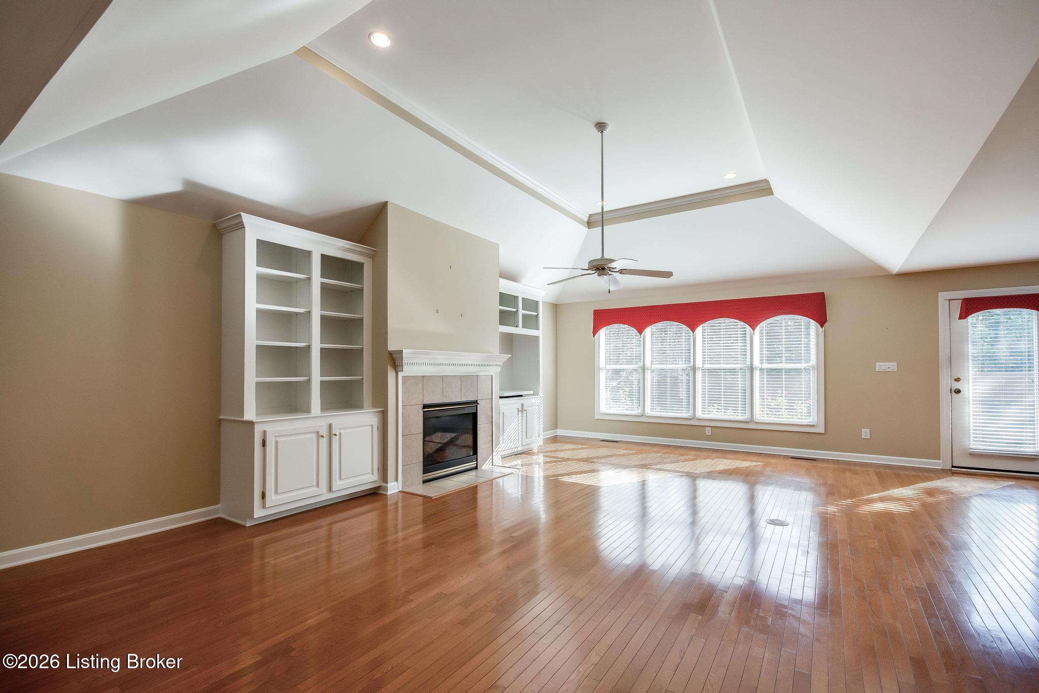 3909 Mulberry Row Way Property Photo 18