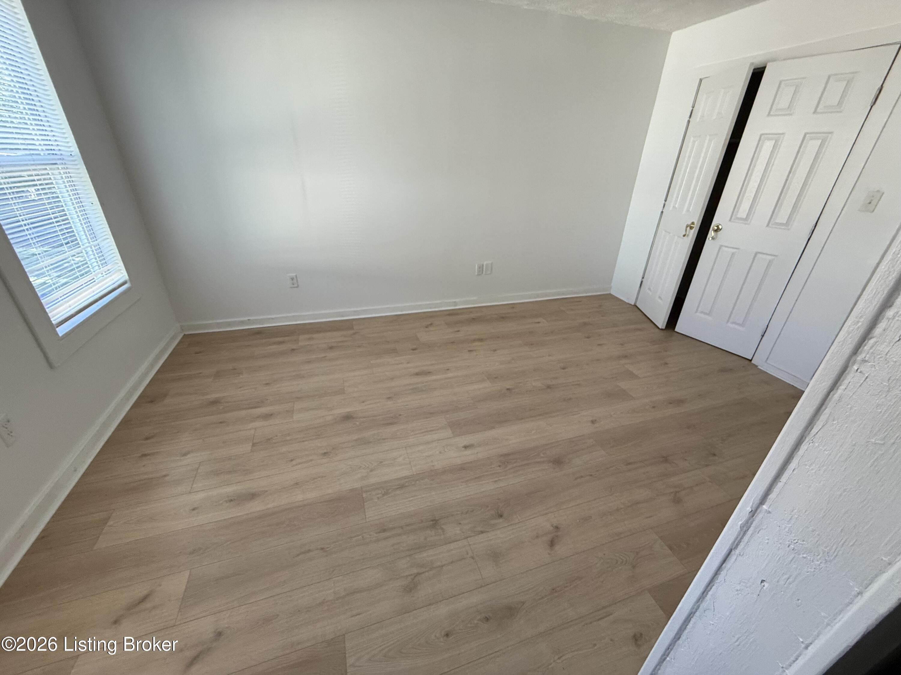 6652 Ashbrooke Dr Property Photo 18