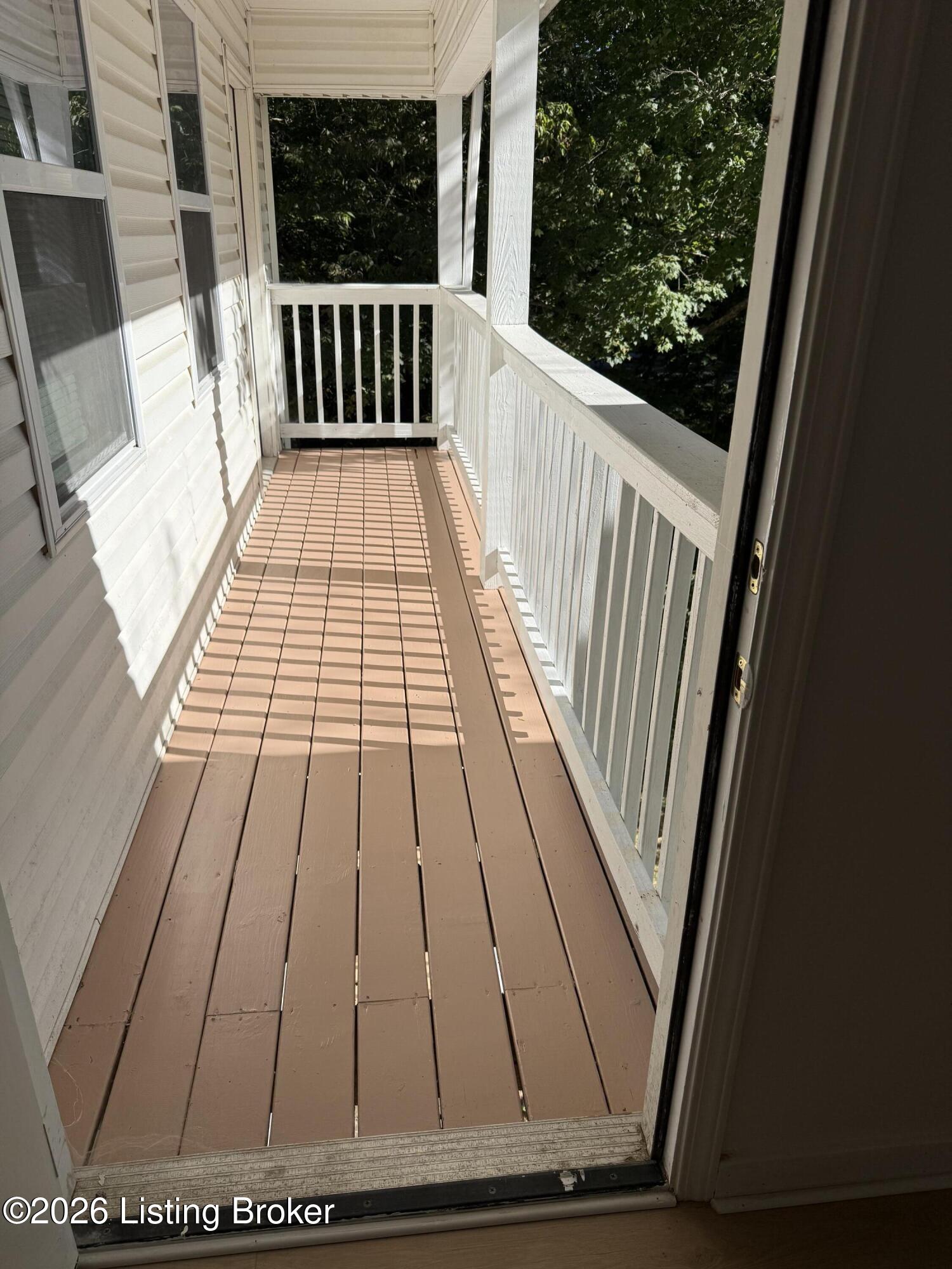 6652 Ashbrooke Dr Property Photo 21
