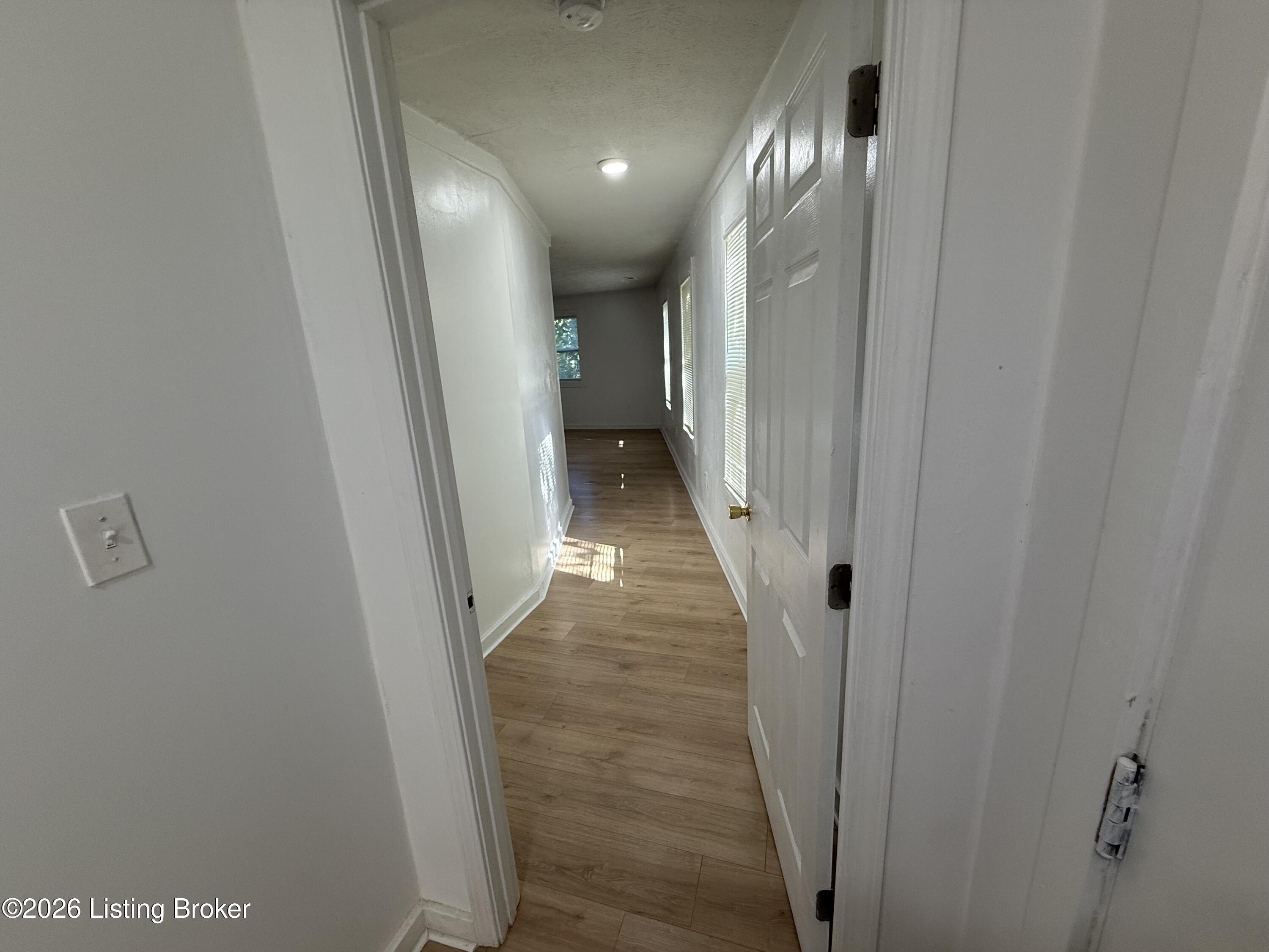 6652 Ashbrooke Dr Property Photo 27
