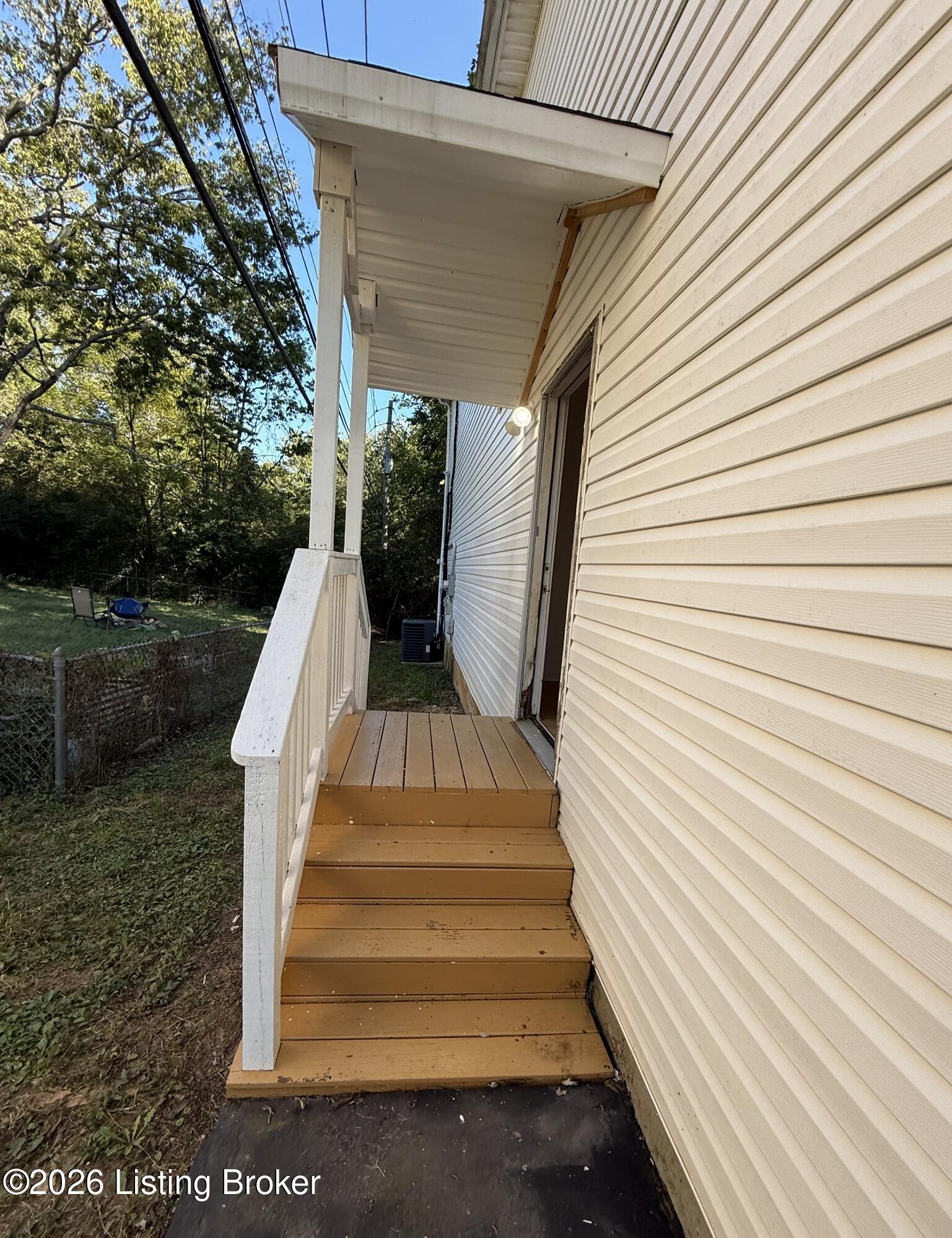 6652 Ashbrooke Dr Property Photo 40