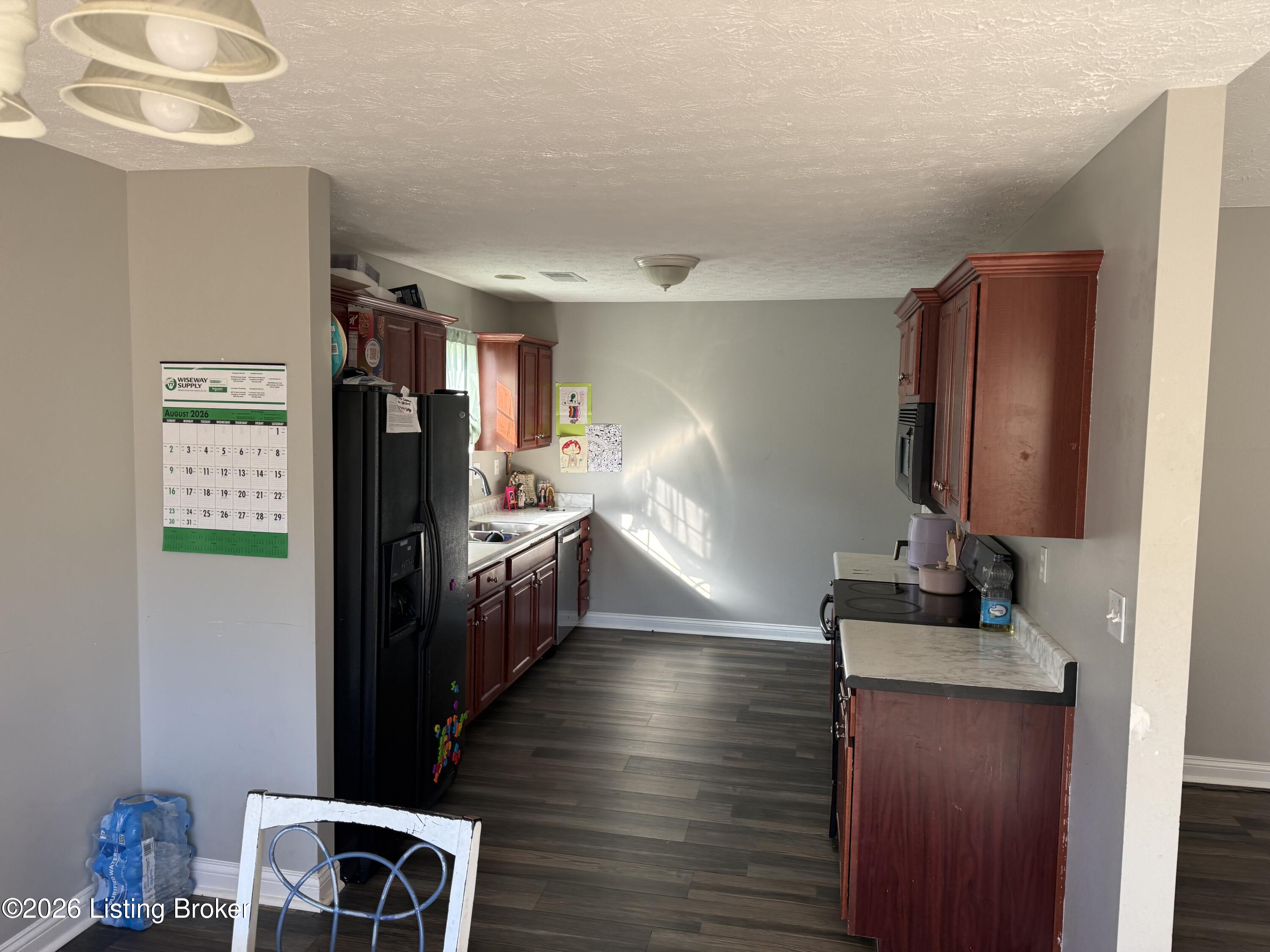 440 Warriors Way Property Photo 4
