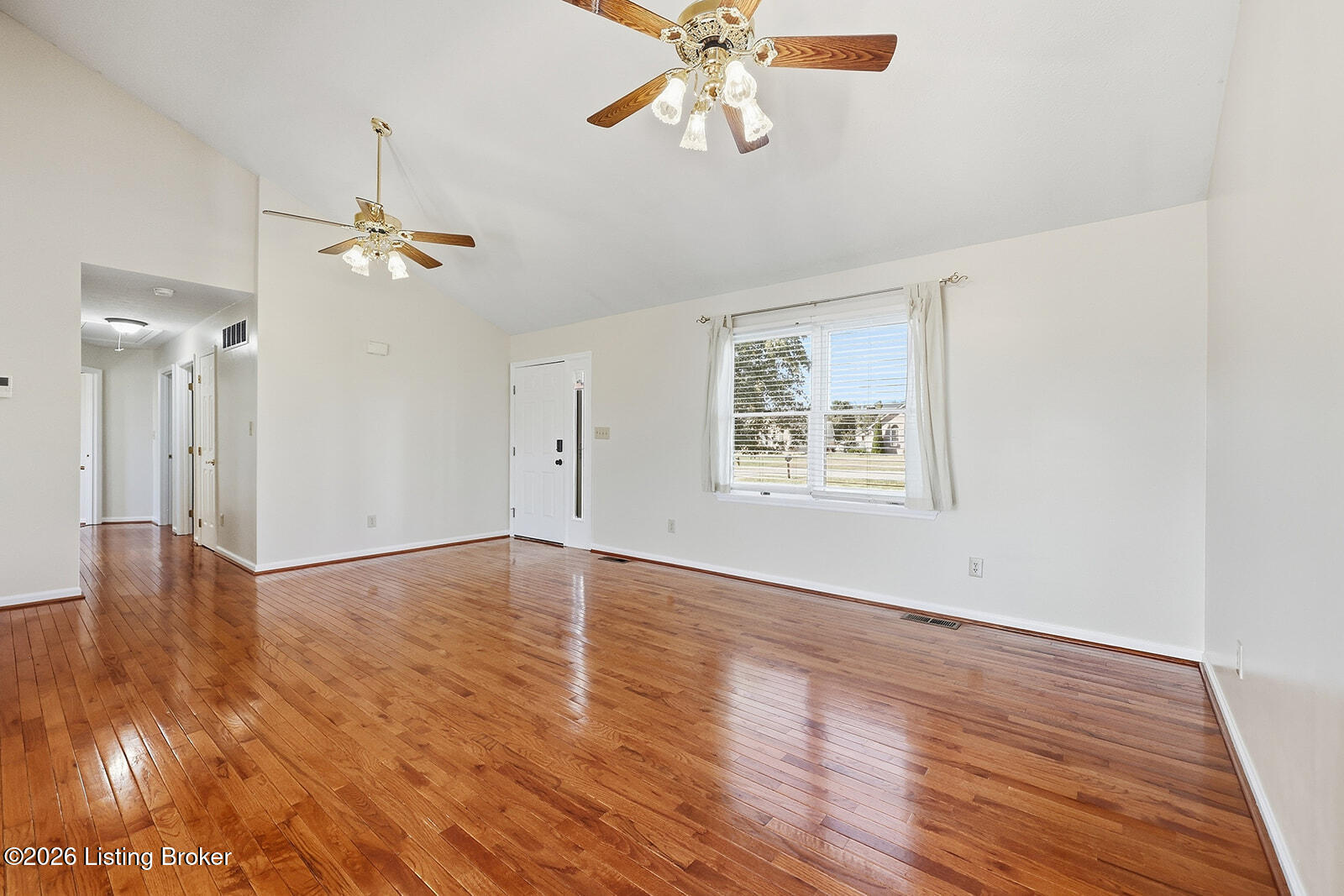 1039 Indian Trail Property Photo 6