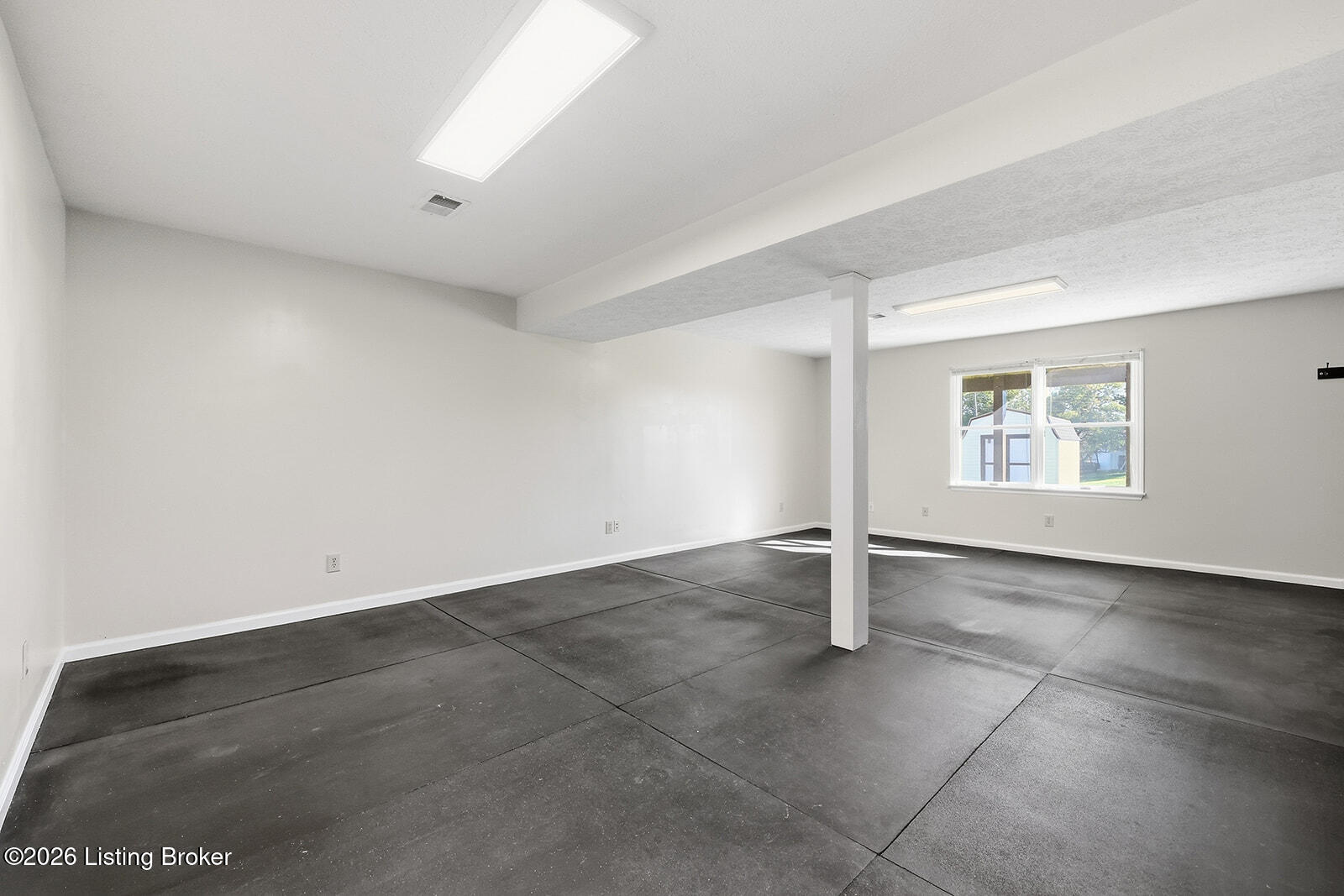 1039 Indian Trail Property Photo 33