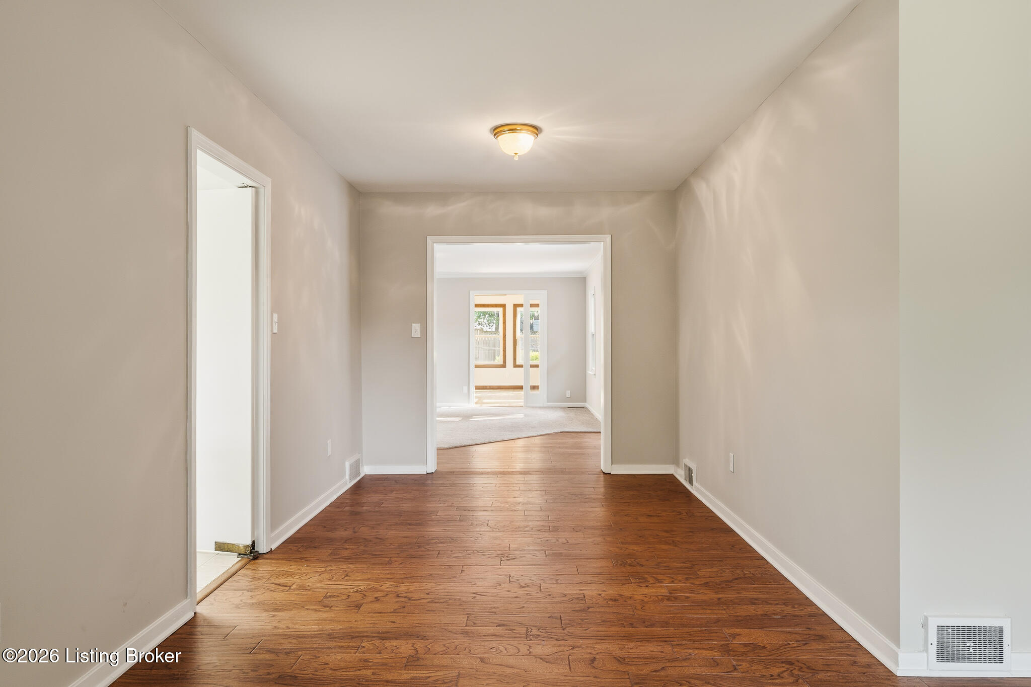 315 Foeburn Ln Property Photo 12