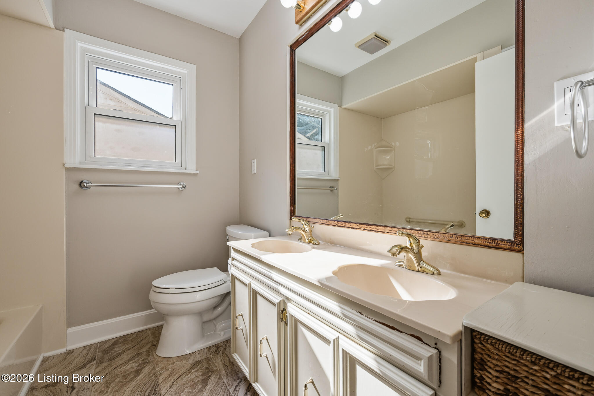 315 Foeburn Ln Property Photo 26