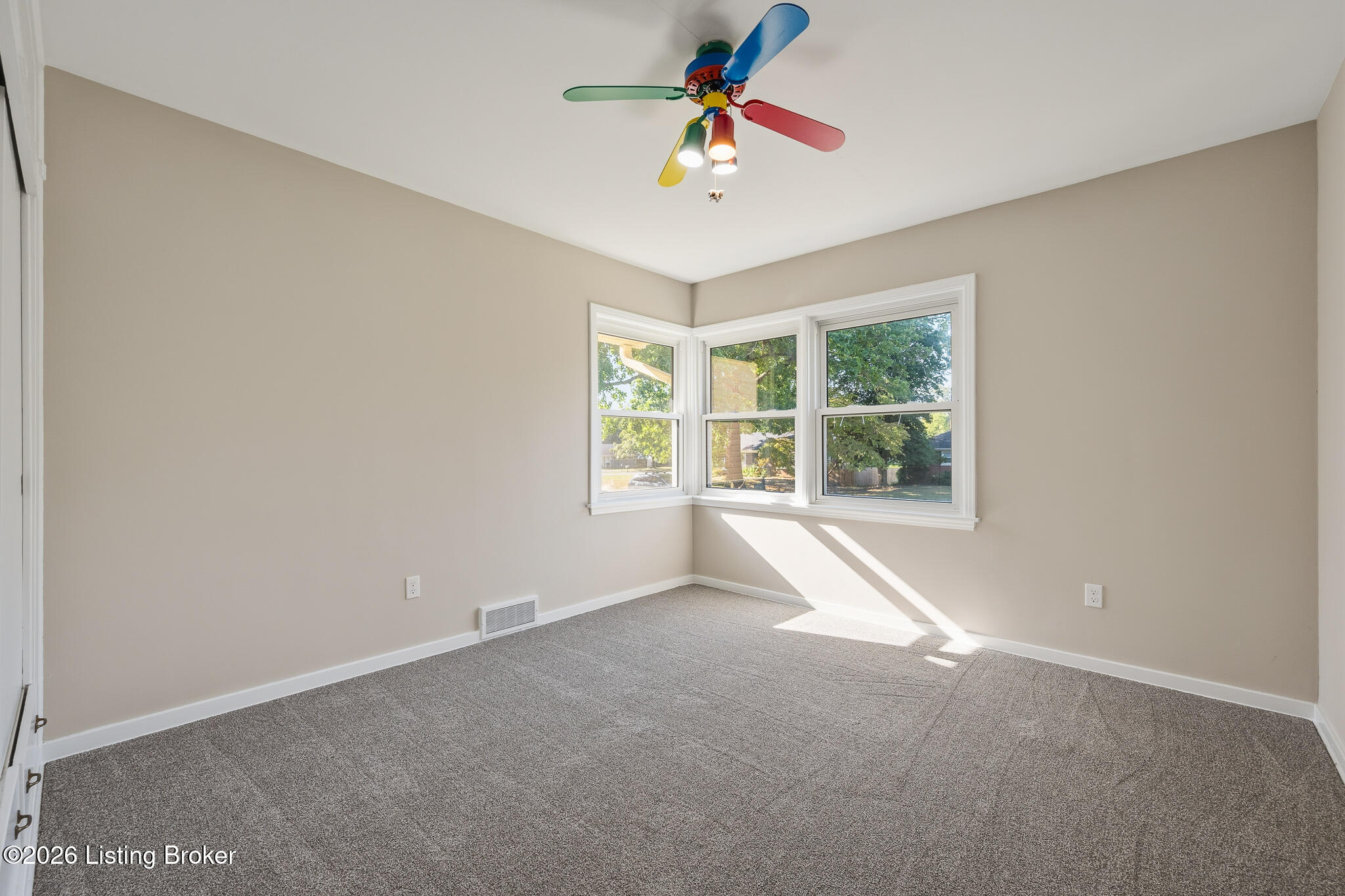 315 Foeburn Ln Property Photo 27