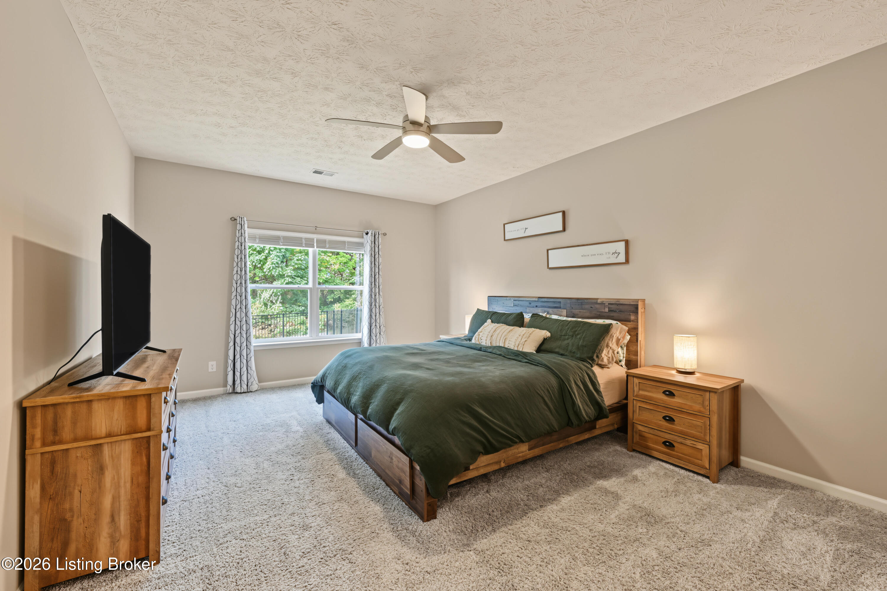 17105 Meander Way Property Photo 16
