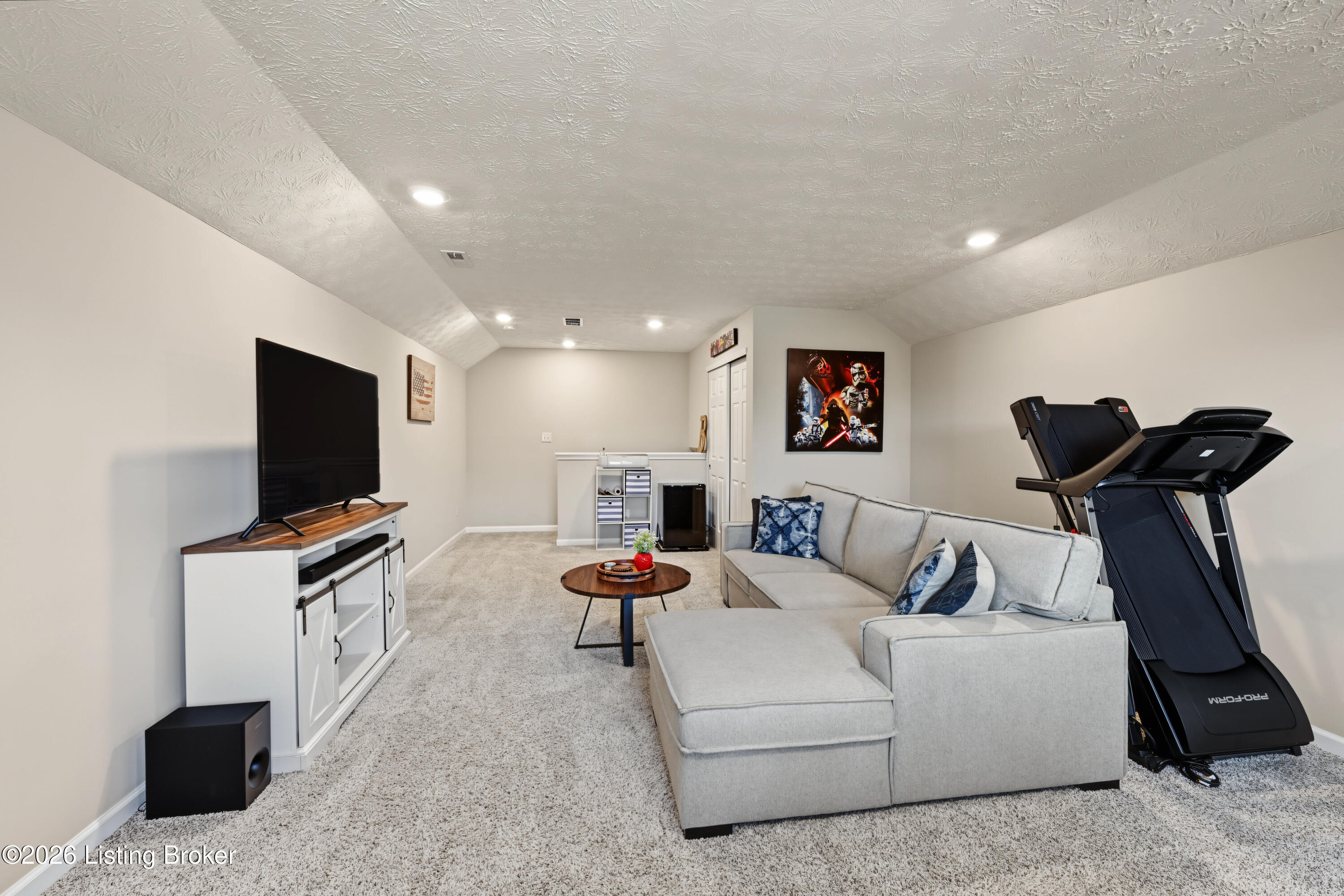 17105 Meander Way Property Photo 32
