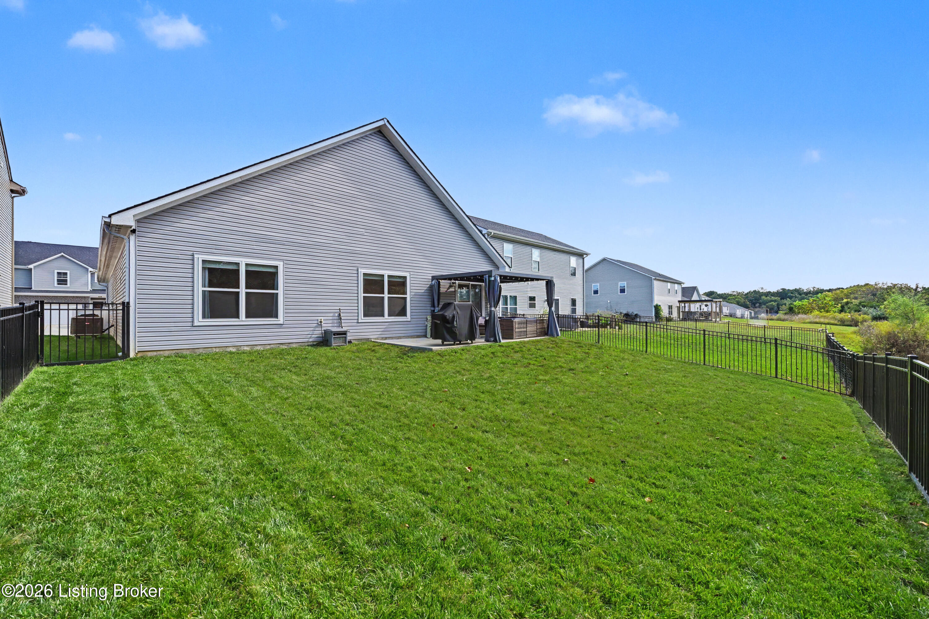17105 Meander Way Property Photo 40