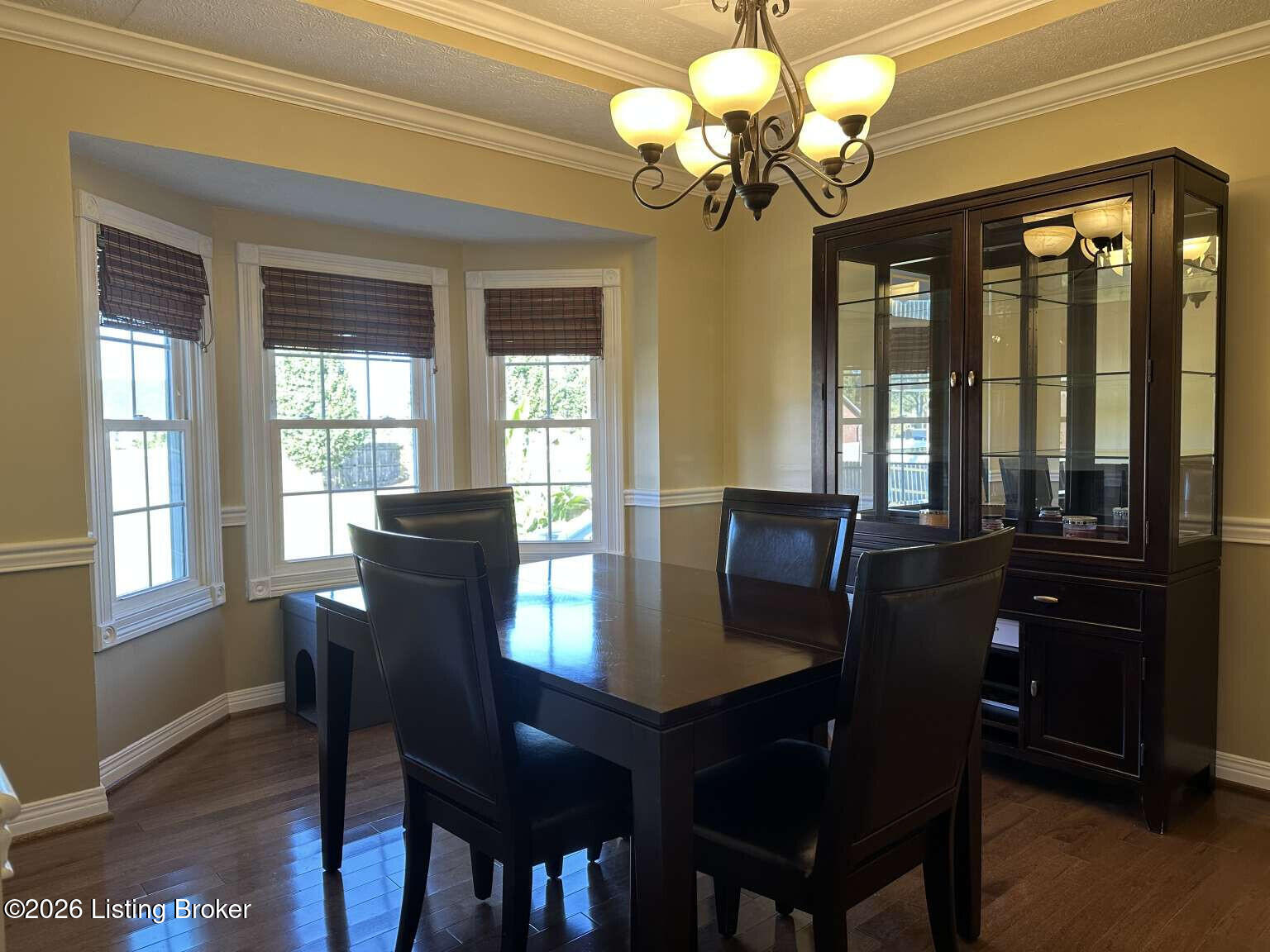 1002 Cobblestone Way Property Photo 8