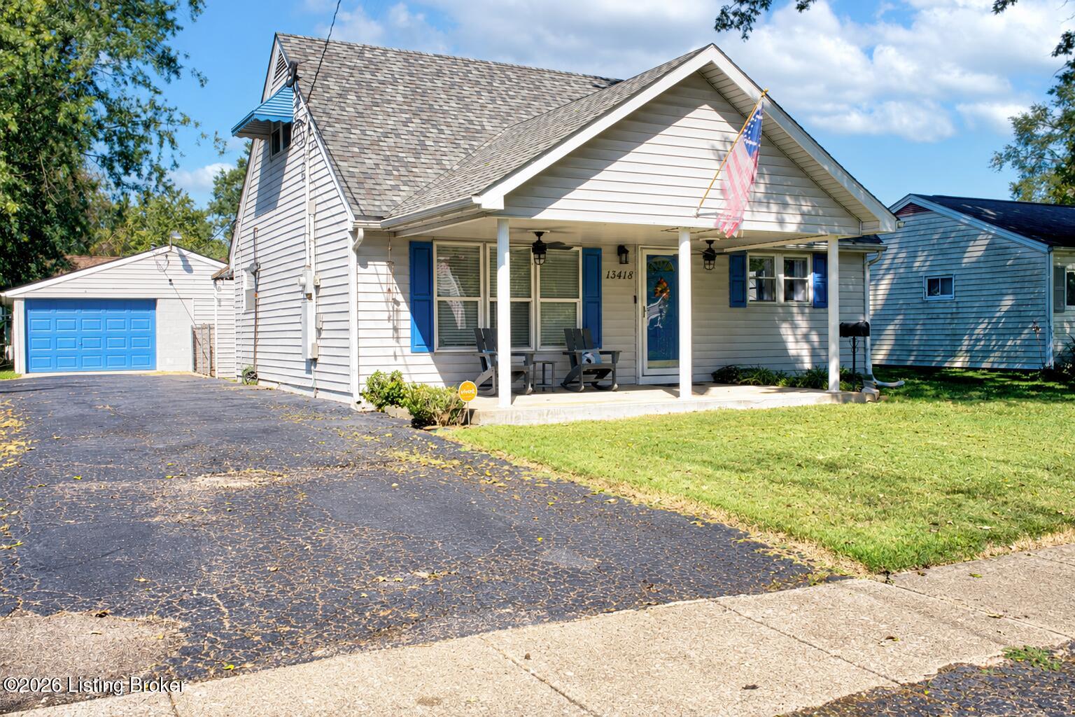 13418 Kinross Blvd Property Photo 2