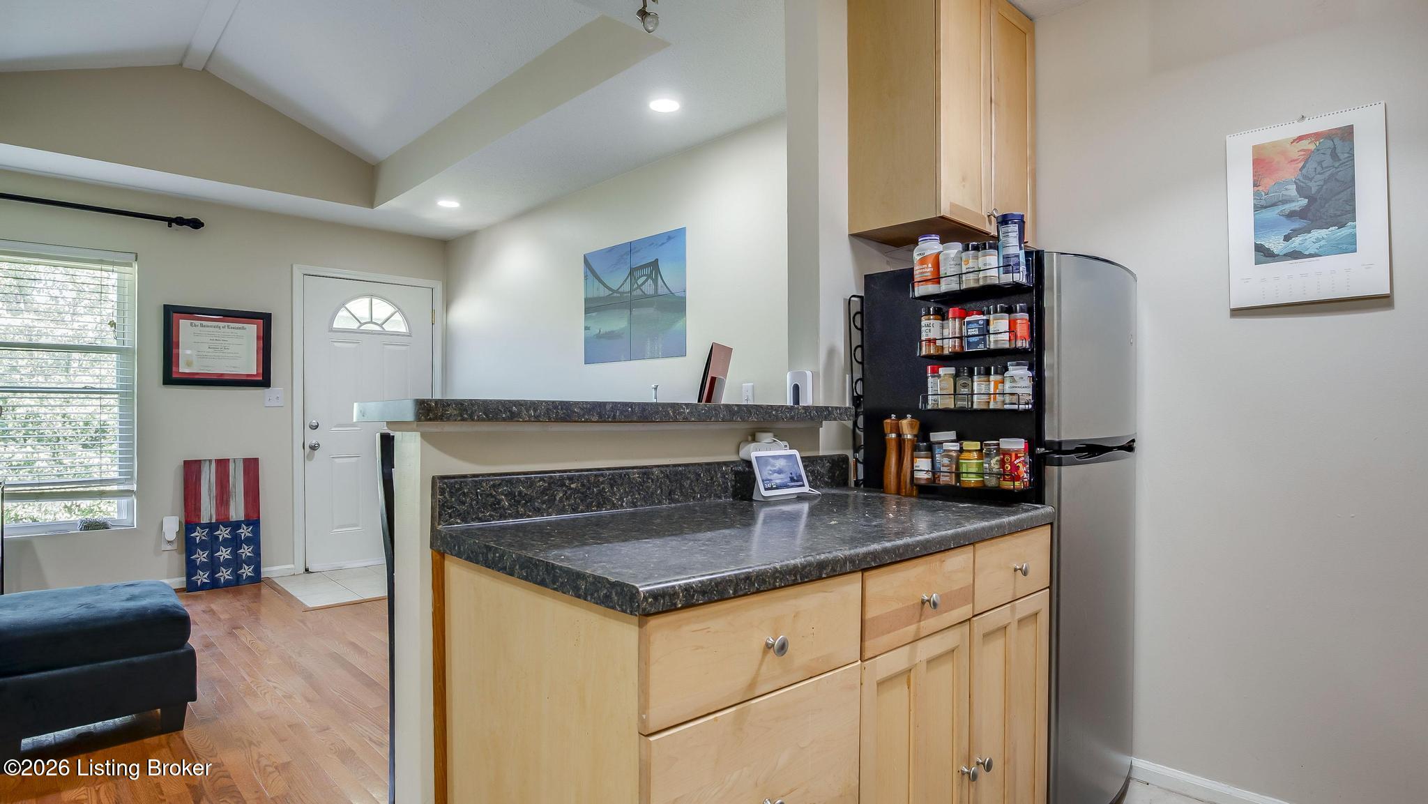 1856 Frankfort Ave Apt 6 Property Photo 9