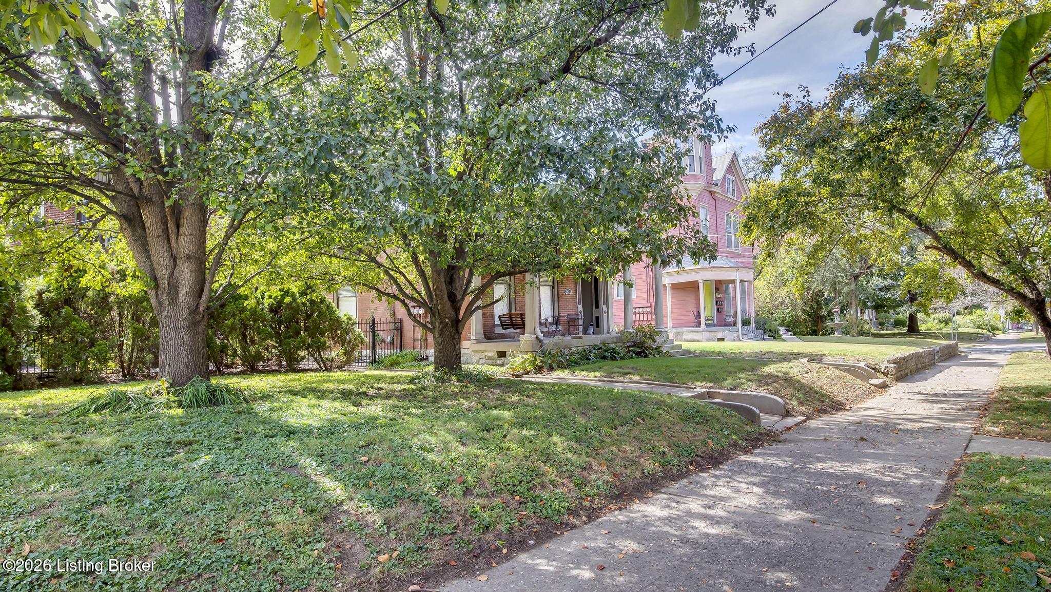 1856 Frankfort Ave Apt 6 Property Photo 29