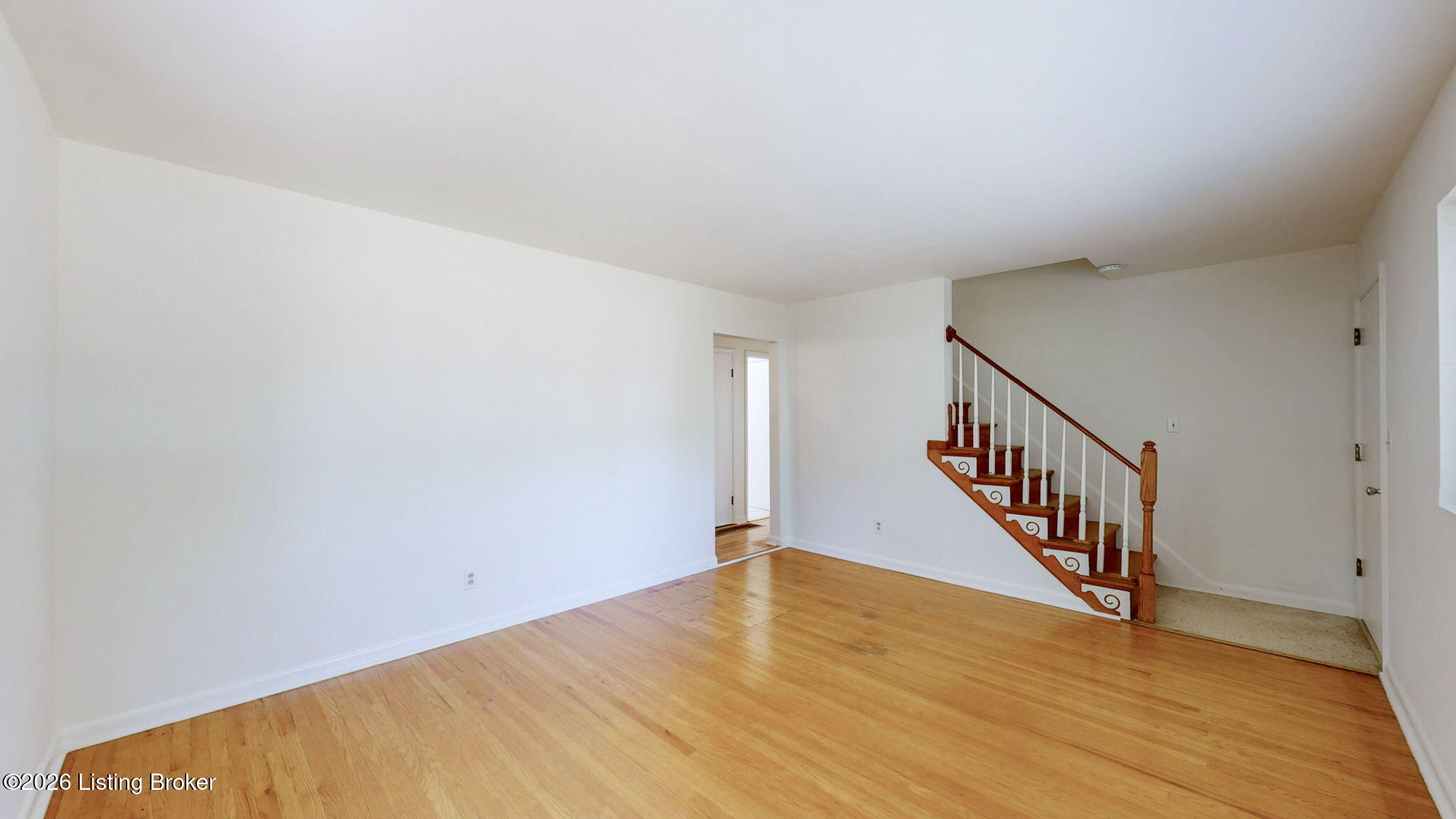 9212 Vevey Rd Property Photo 4