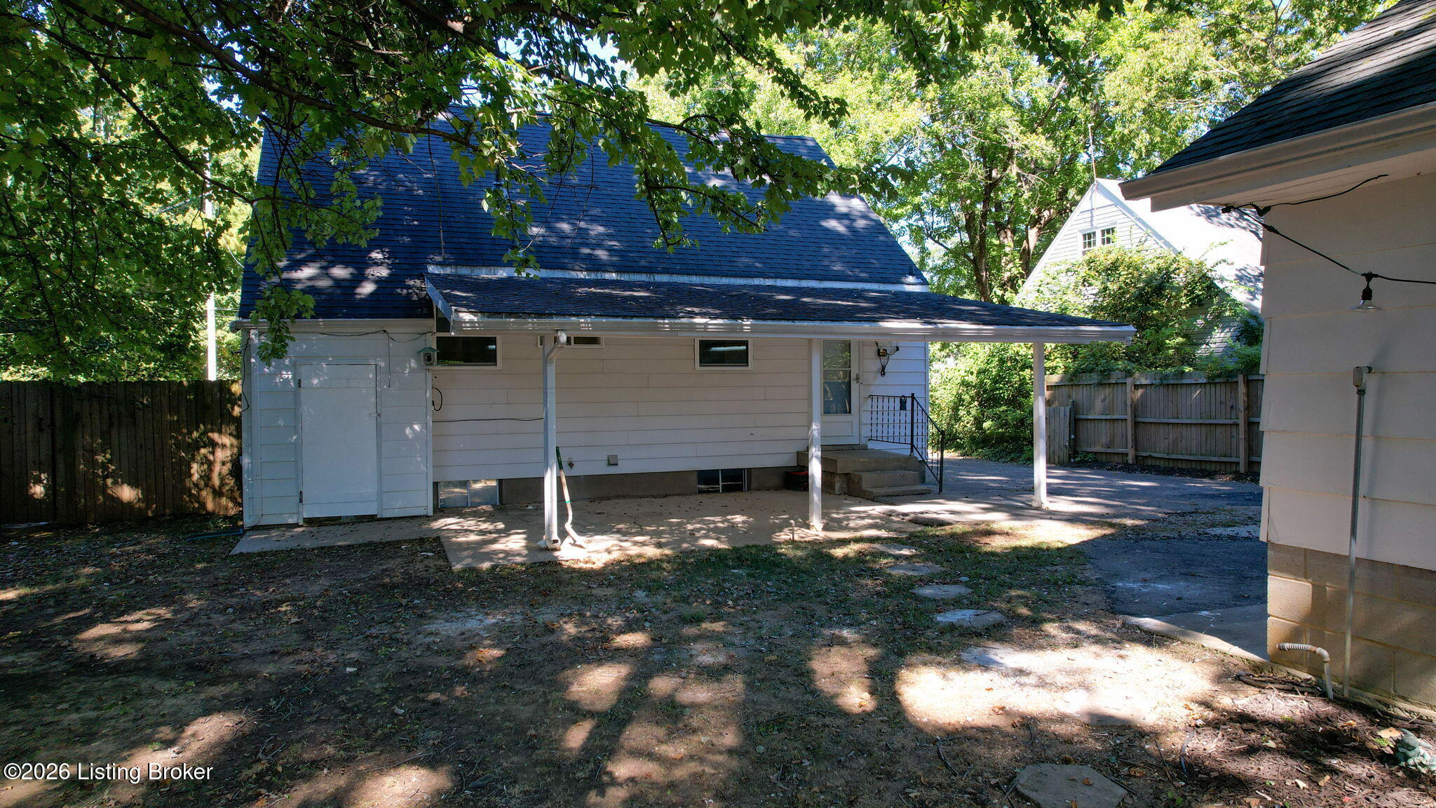 9212 Vevey Rd Property Photo 36