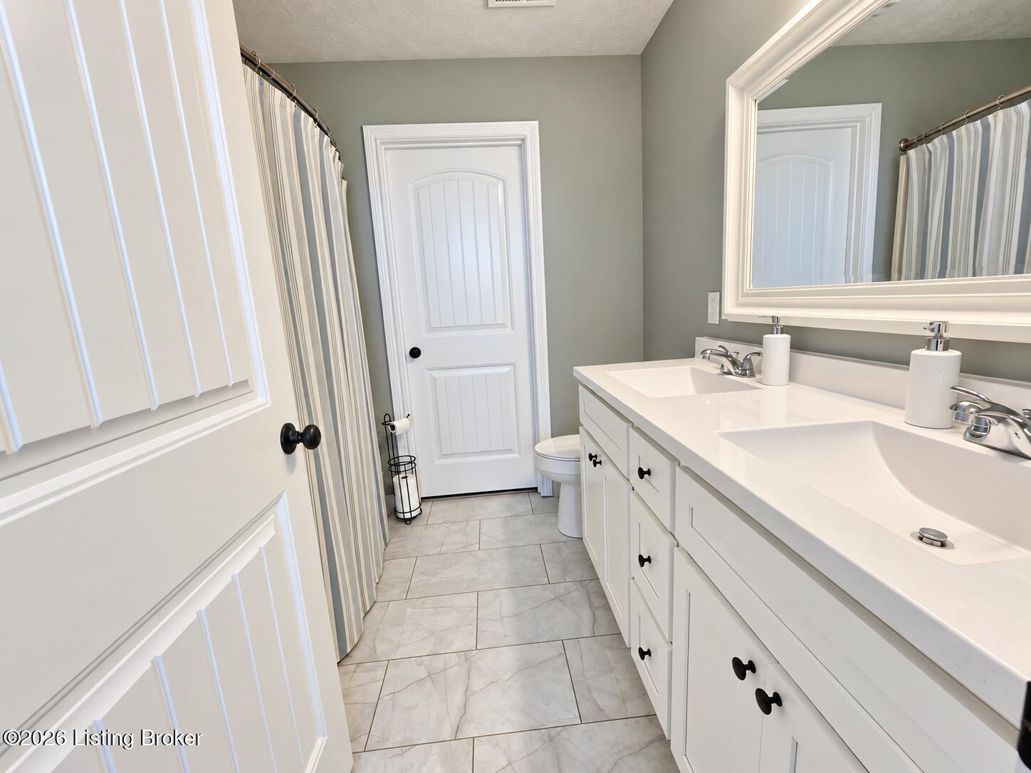 123 Iroquois Trail Property Photo 12