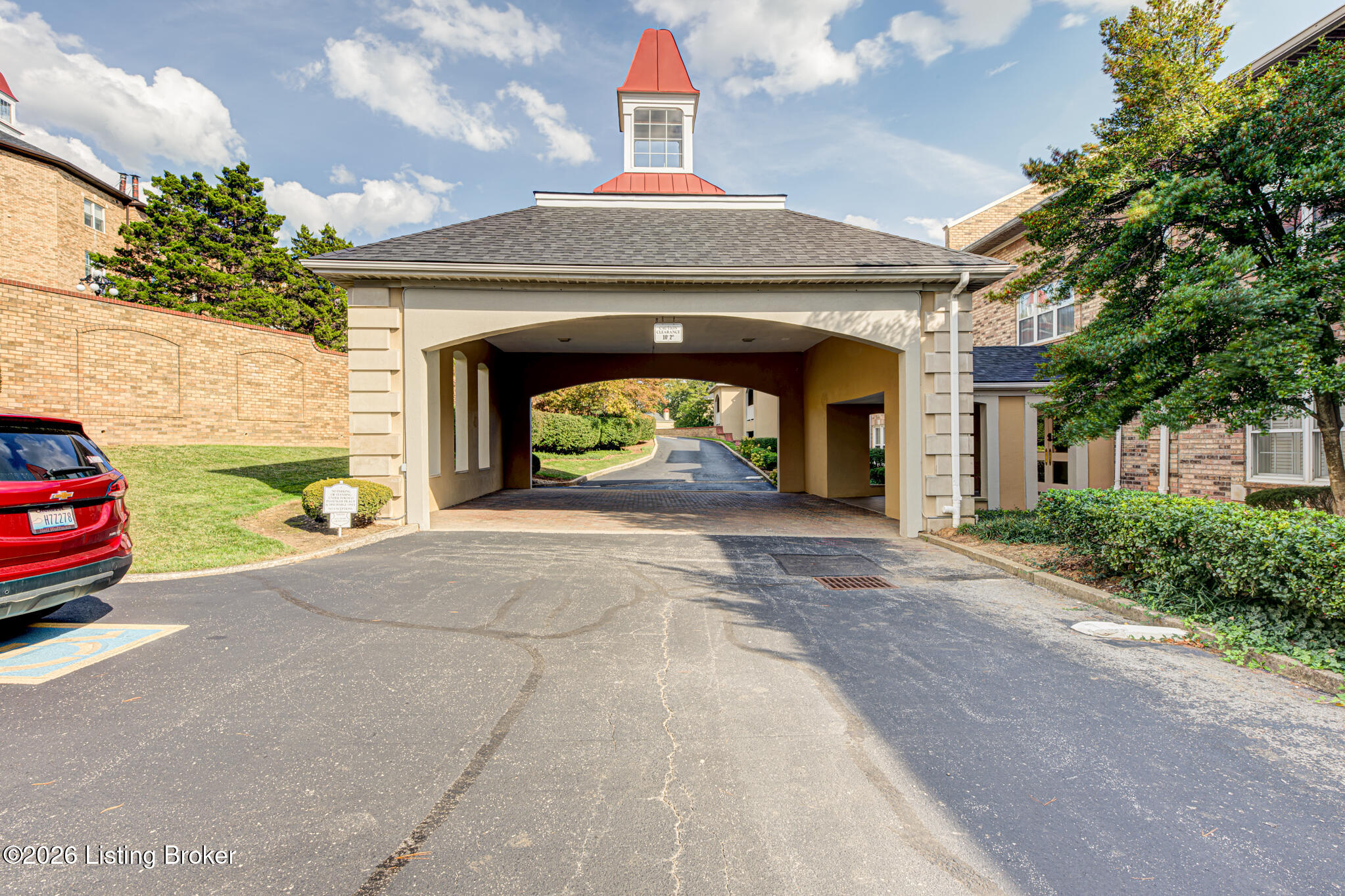 5601 Coach Gate Wynde Apt 4 Property Photo 1