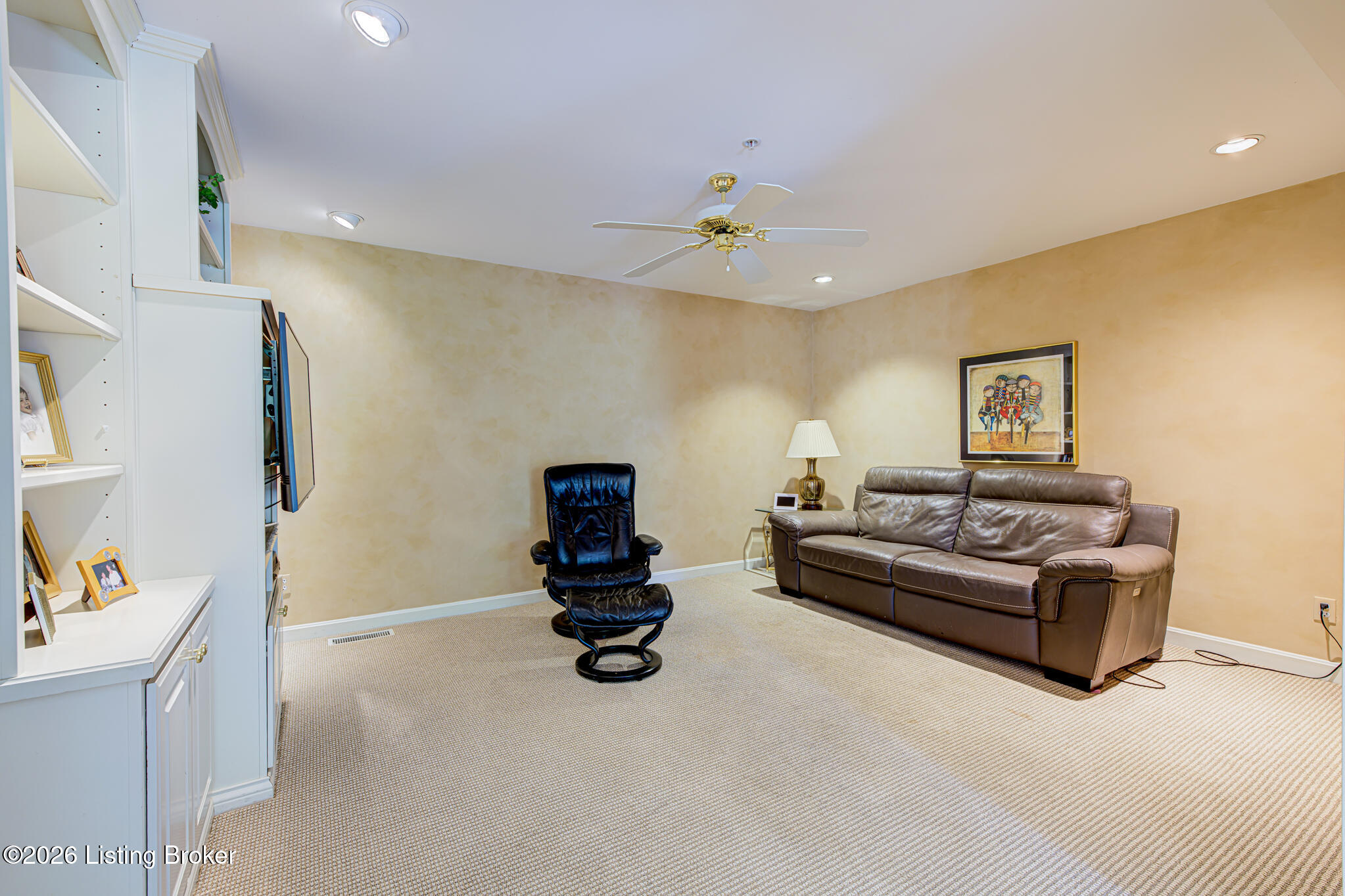 5601 Coach Gate Wynde Apt 4 Property Photo 10